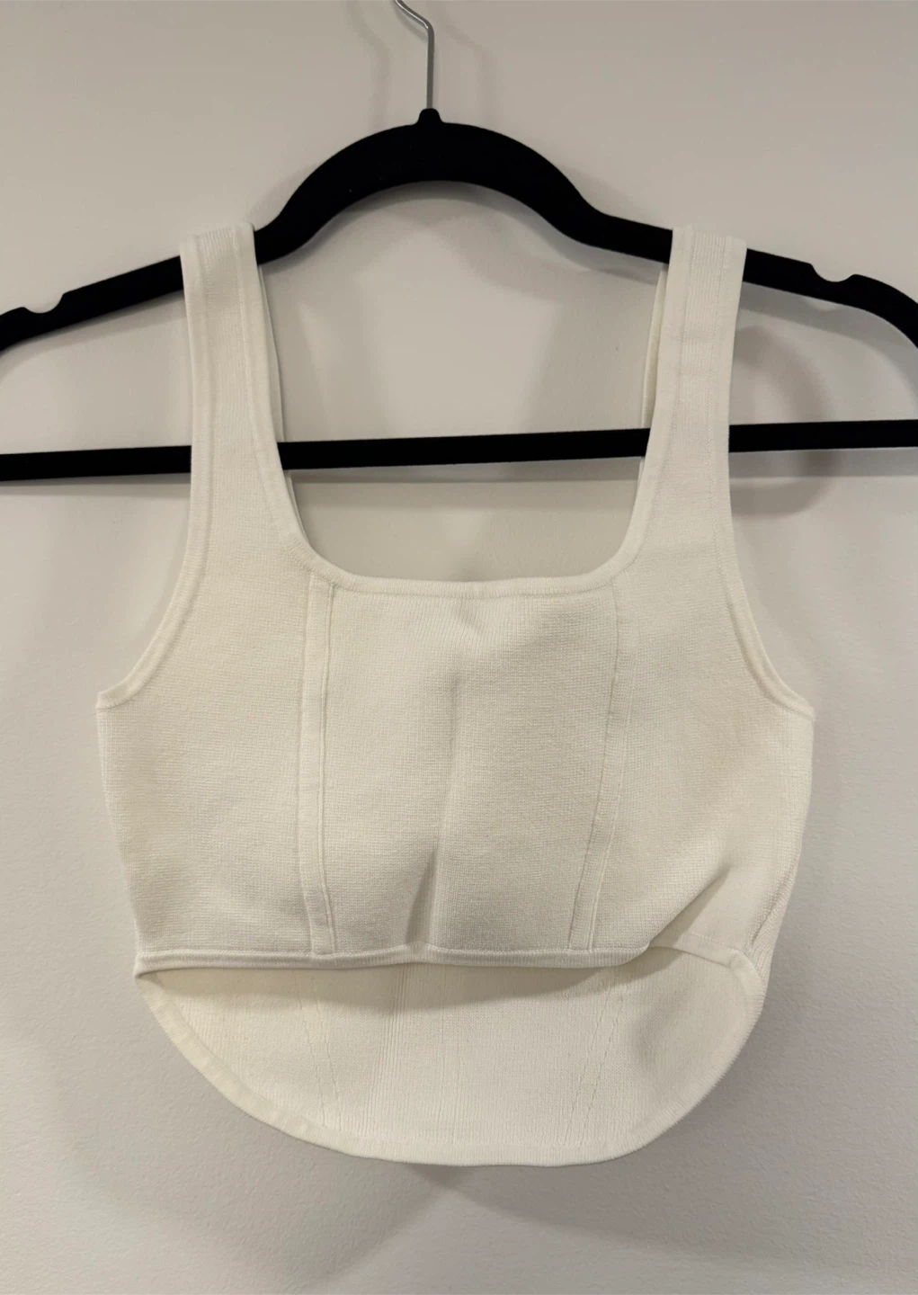 Babaton Sculpt Knit Cropped Tank - White - photo 2
