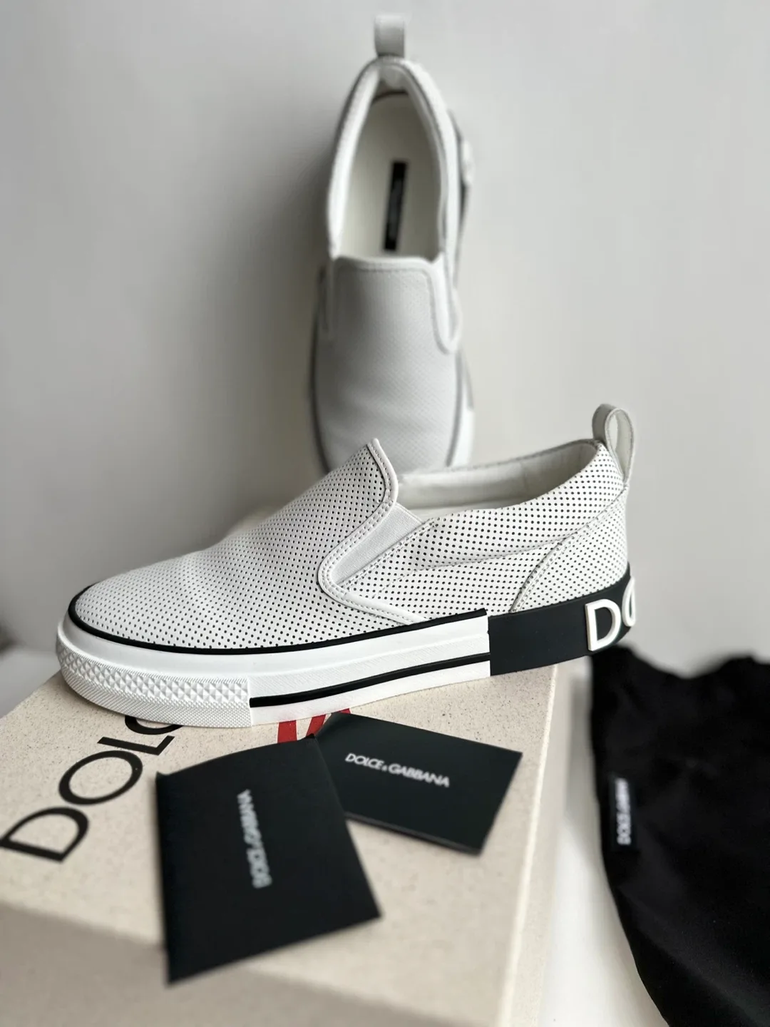 Authentic Dolce & Gabbana Men’s Shoes, Size: 7.5/8 image indicator(6)