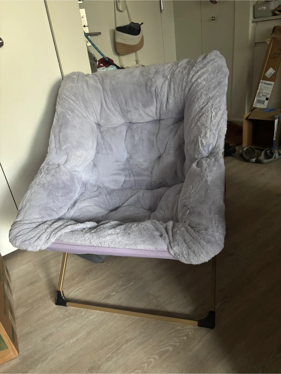 Fuzzy Folding Chair - Light Purple
