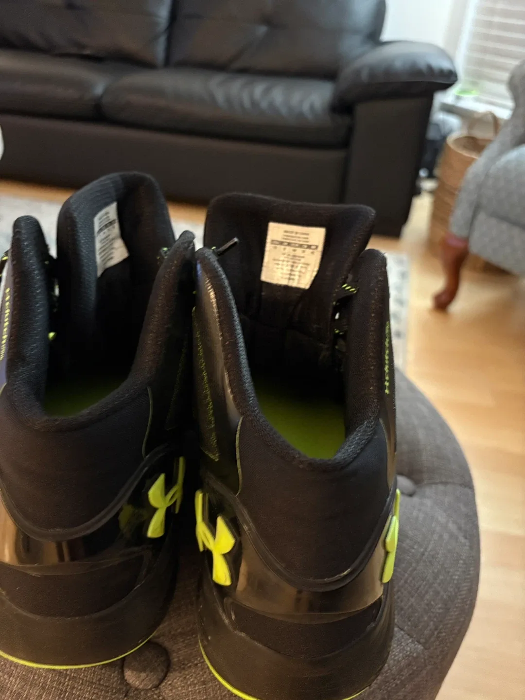 Men Shoes - Size 10 image indicator(3)