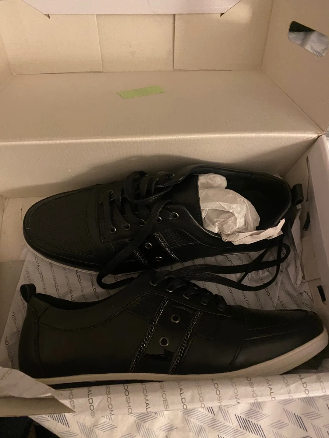 Men Shoes - Size 10 image indicator(5)