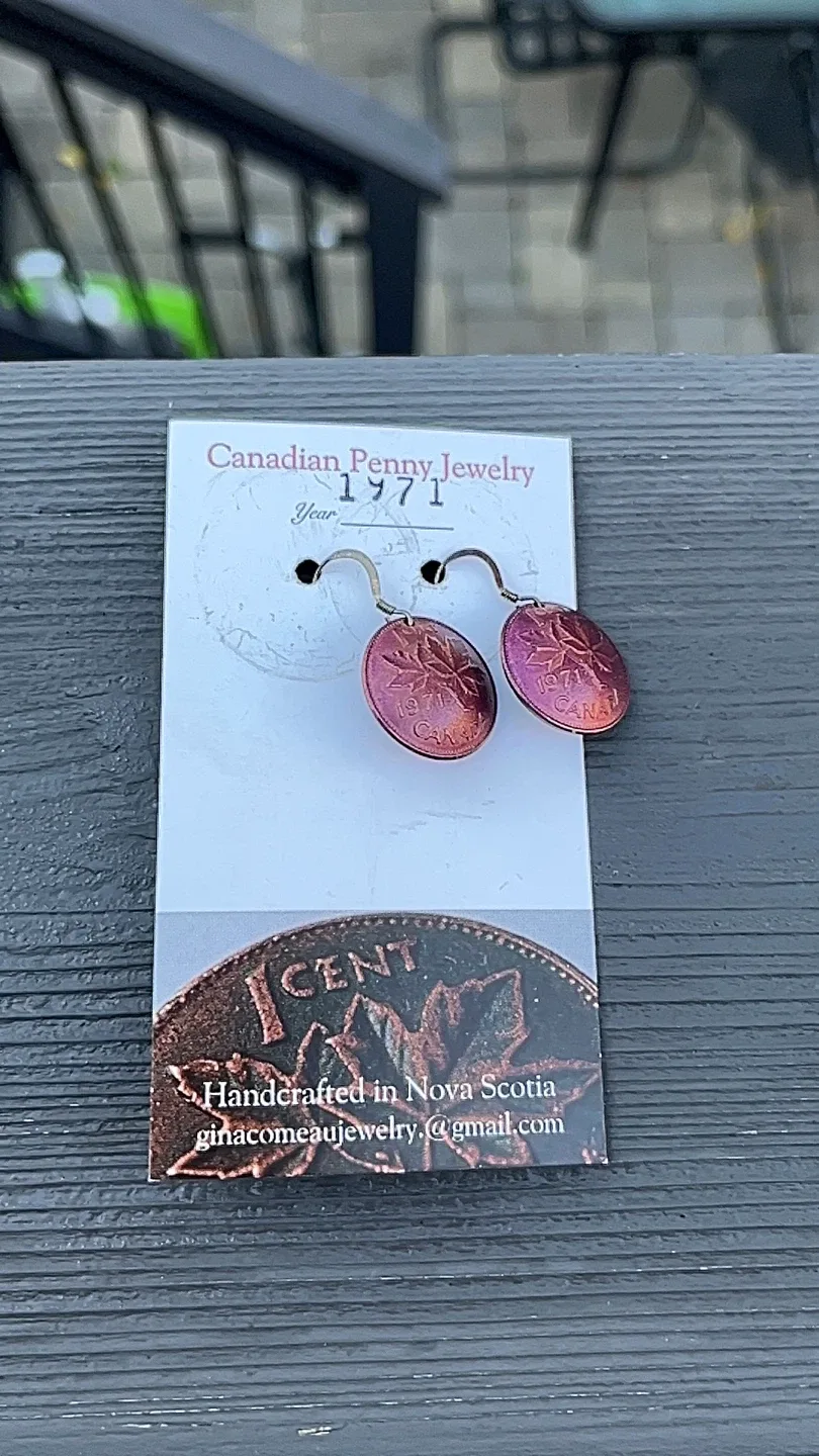 Canadian Penny Jewelry - 1971 Penny Earrings thumbnail