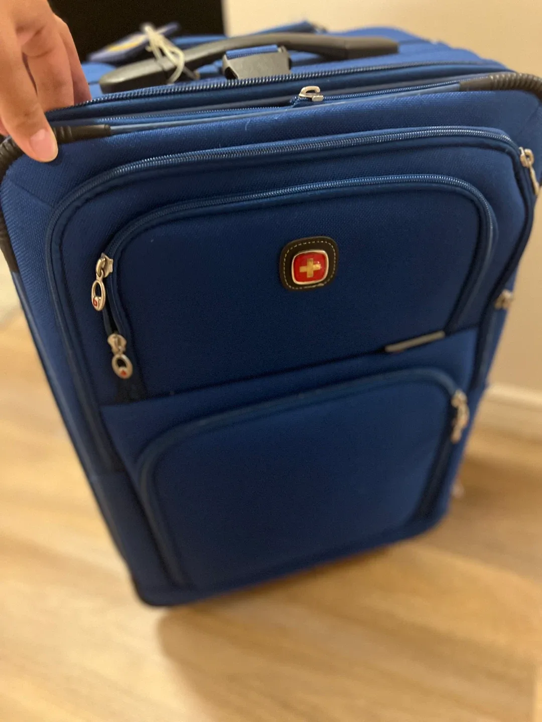 Swissgear Blue Carry-On Suitcase thumbnail