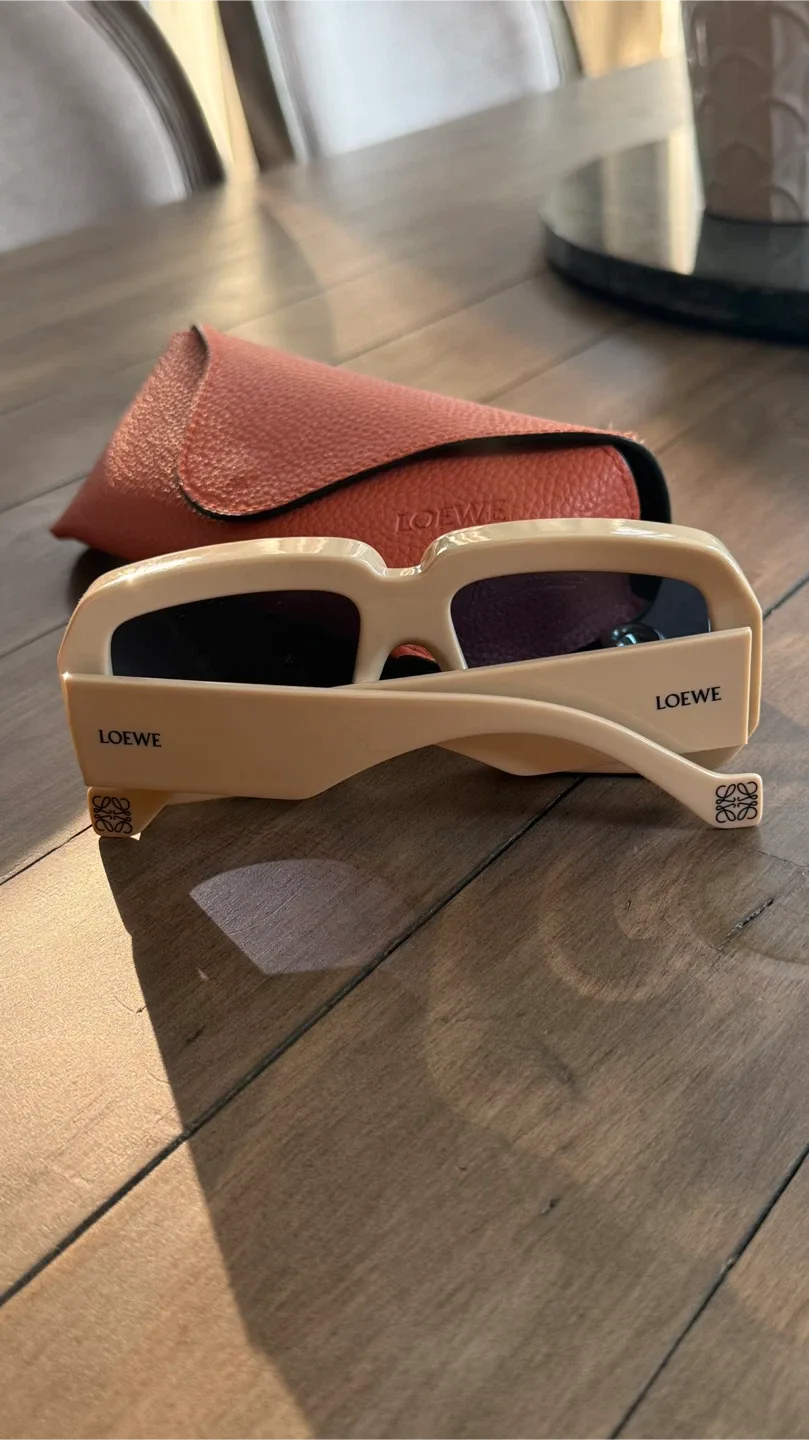 Loewe Paula's Ibiza Sunglasses image indicator(2)