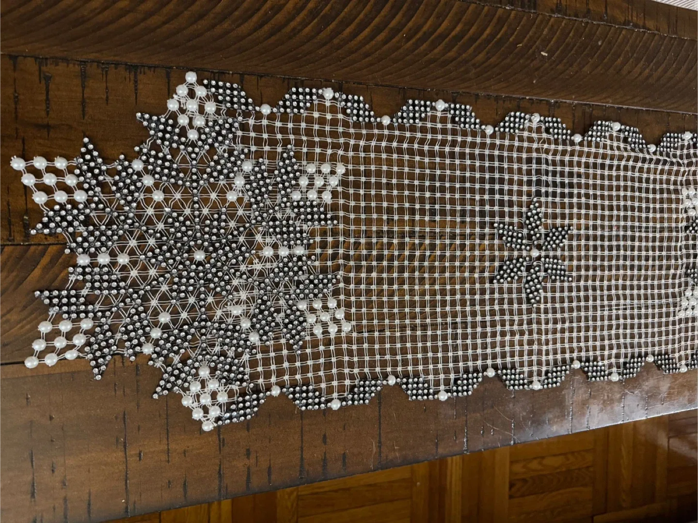 Beaded Snowflake Table Runner image indicator(3)