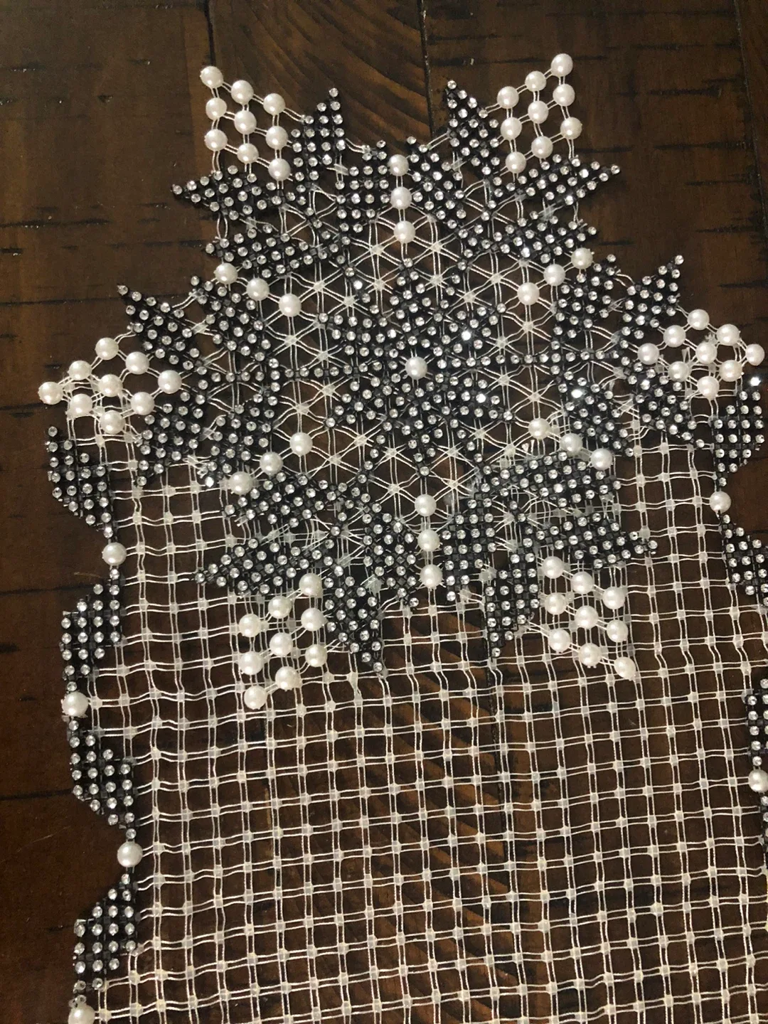 Beaded Snowflake Table Runner image indicator(5)