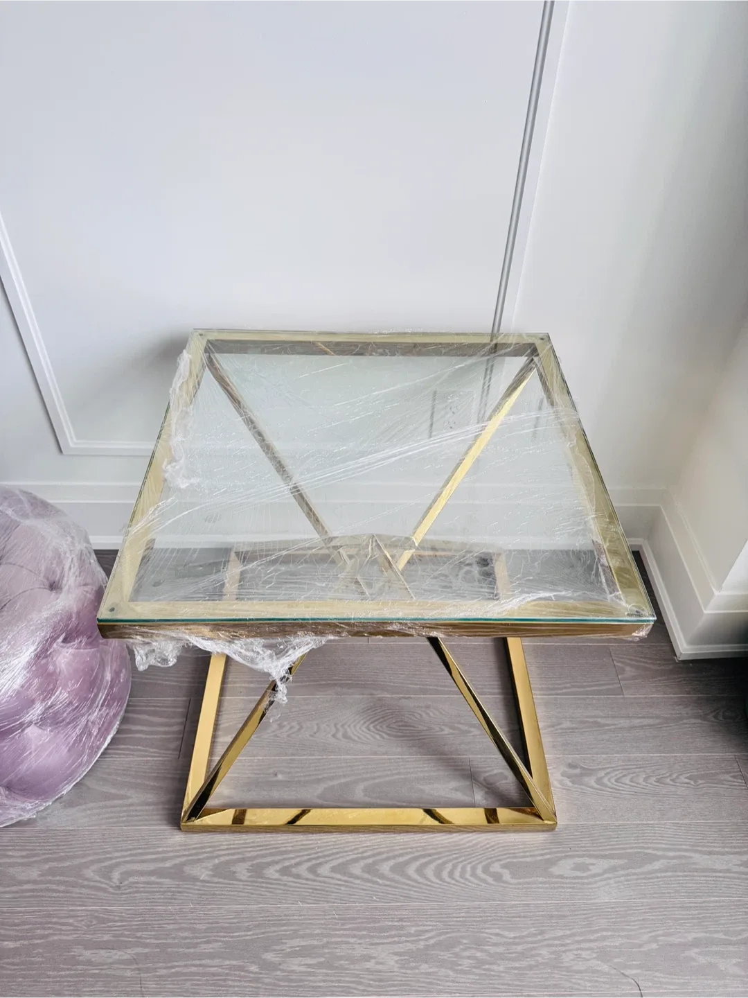 Side Table Roger - Gold Finish, Glass Top image indicator(3)