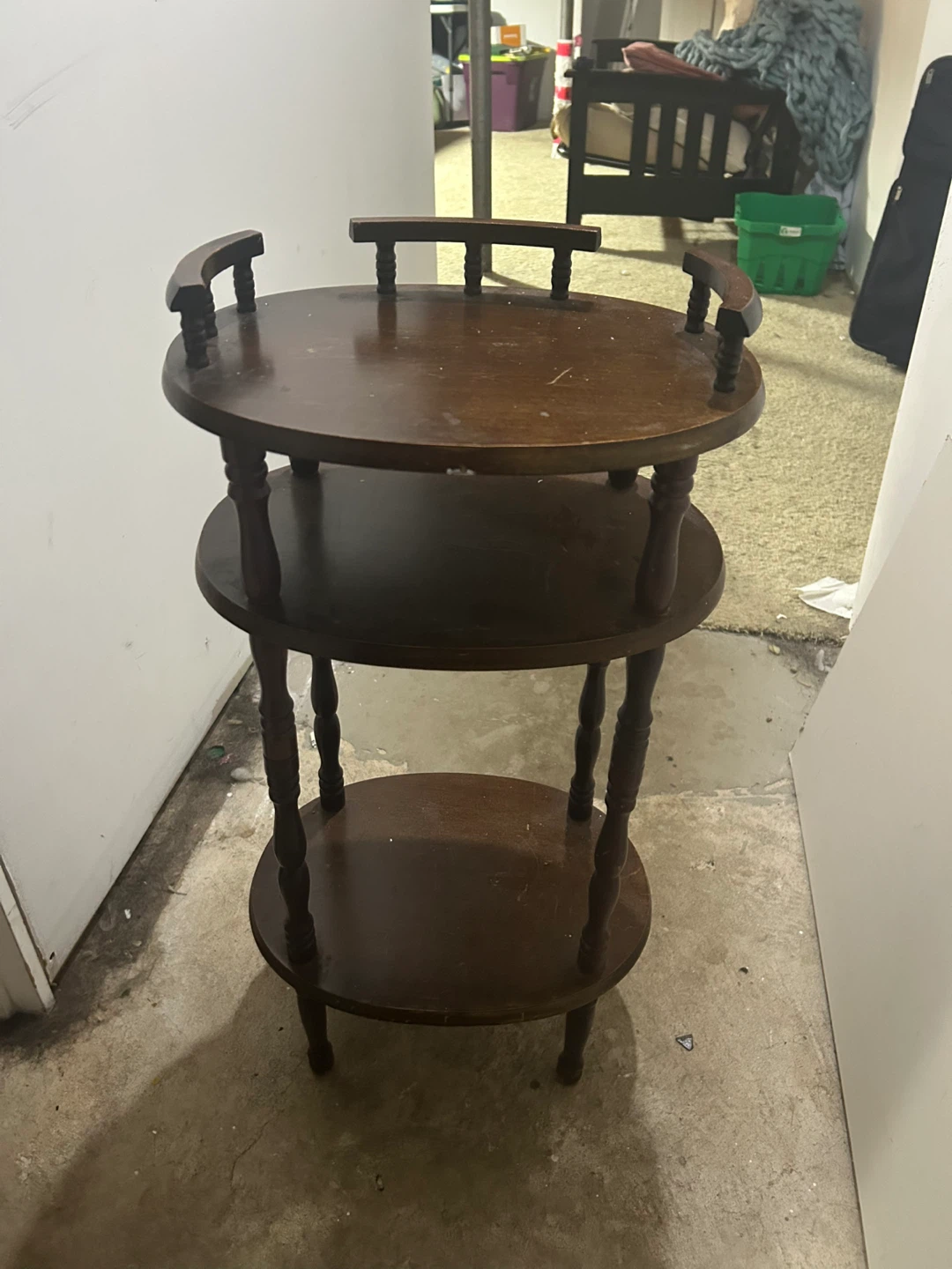 🥕Vintage Brown 3-Tier Round Table