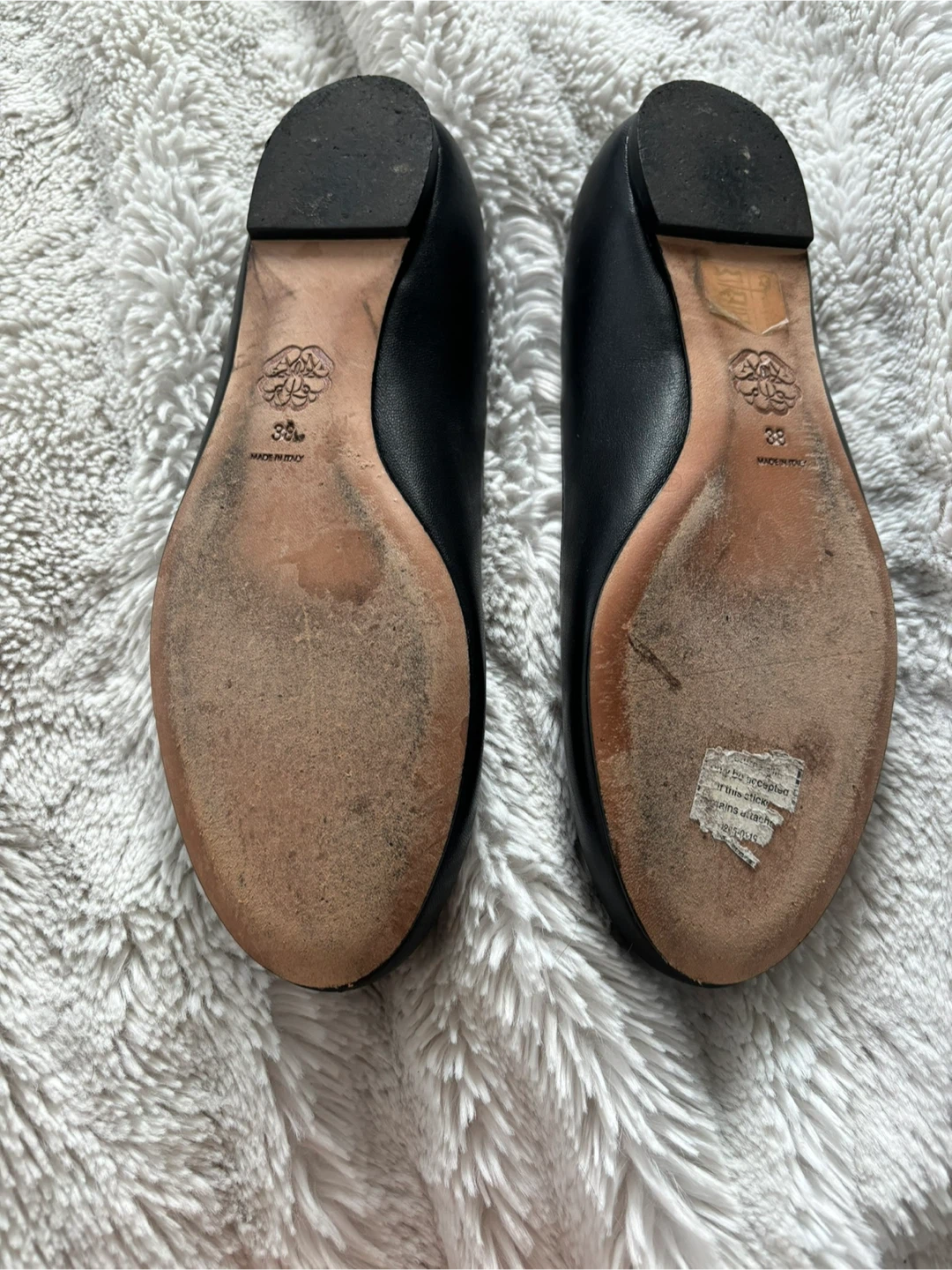 Alexander McQueen Black Leather Skull Flats Size 38 - photo 3
