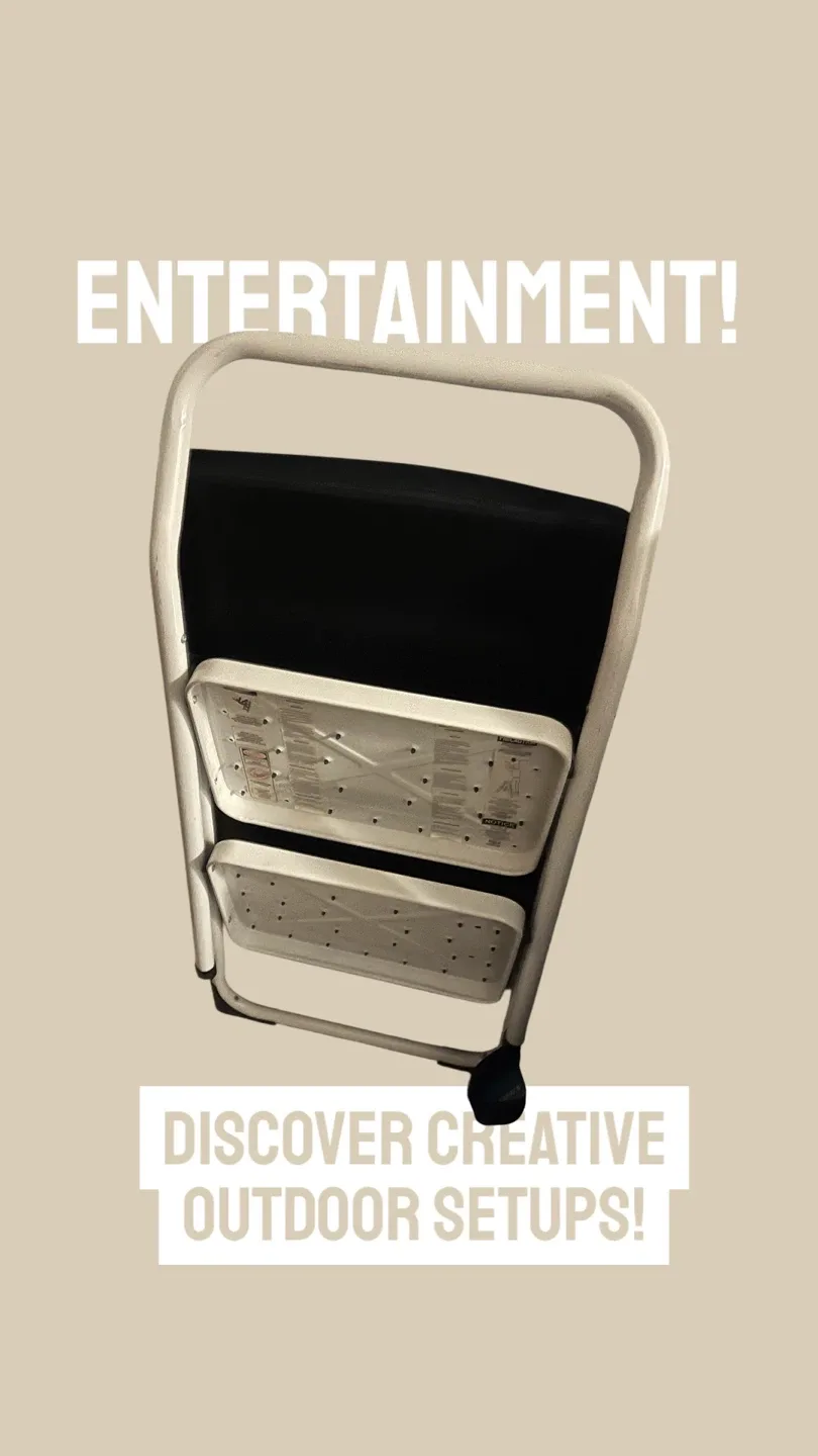 Folding 2-Step Ladder - White image indicator(2)