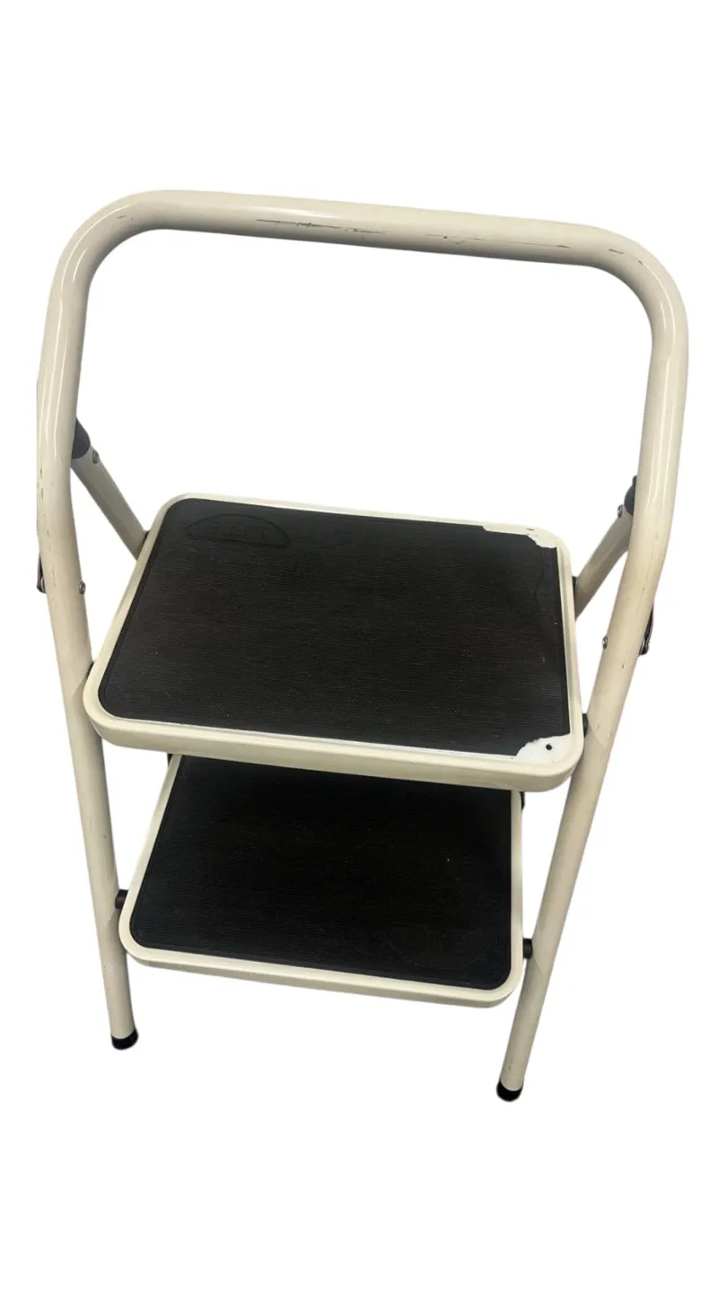 Folding 2-Step Ladder - White image indicator(4)