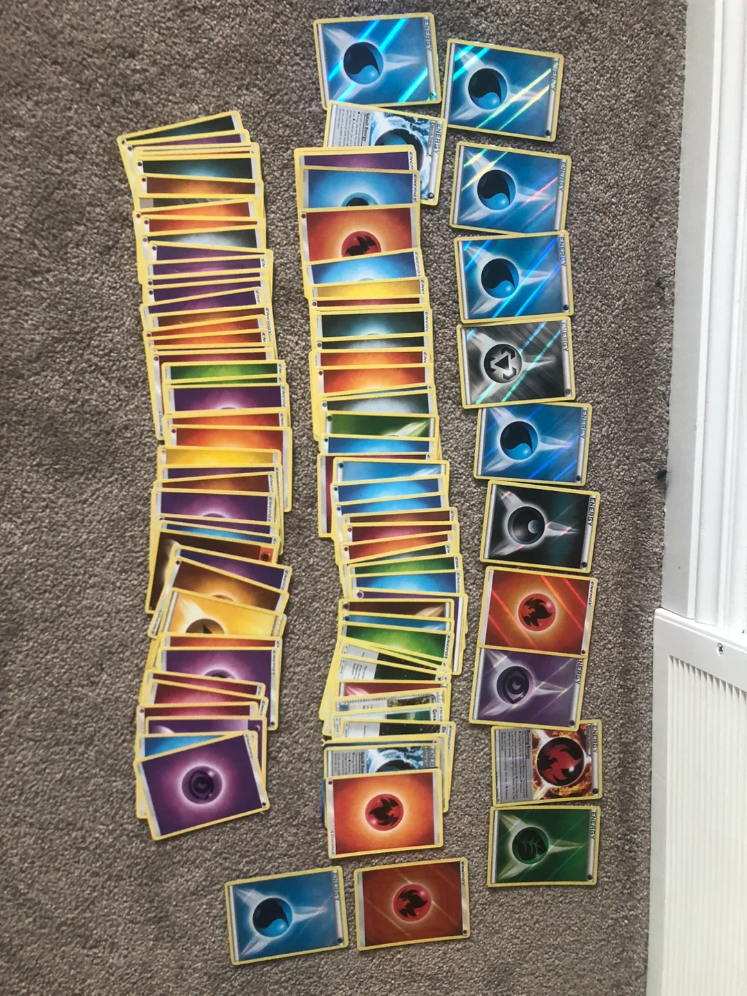Pokémon Energy Cards - Collection 100+ and 10 shiny card image indicator(2)
