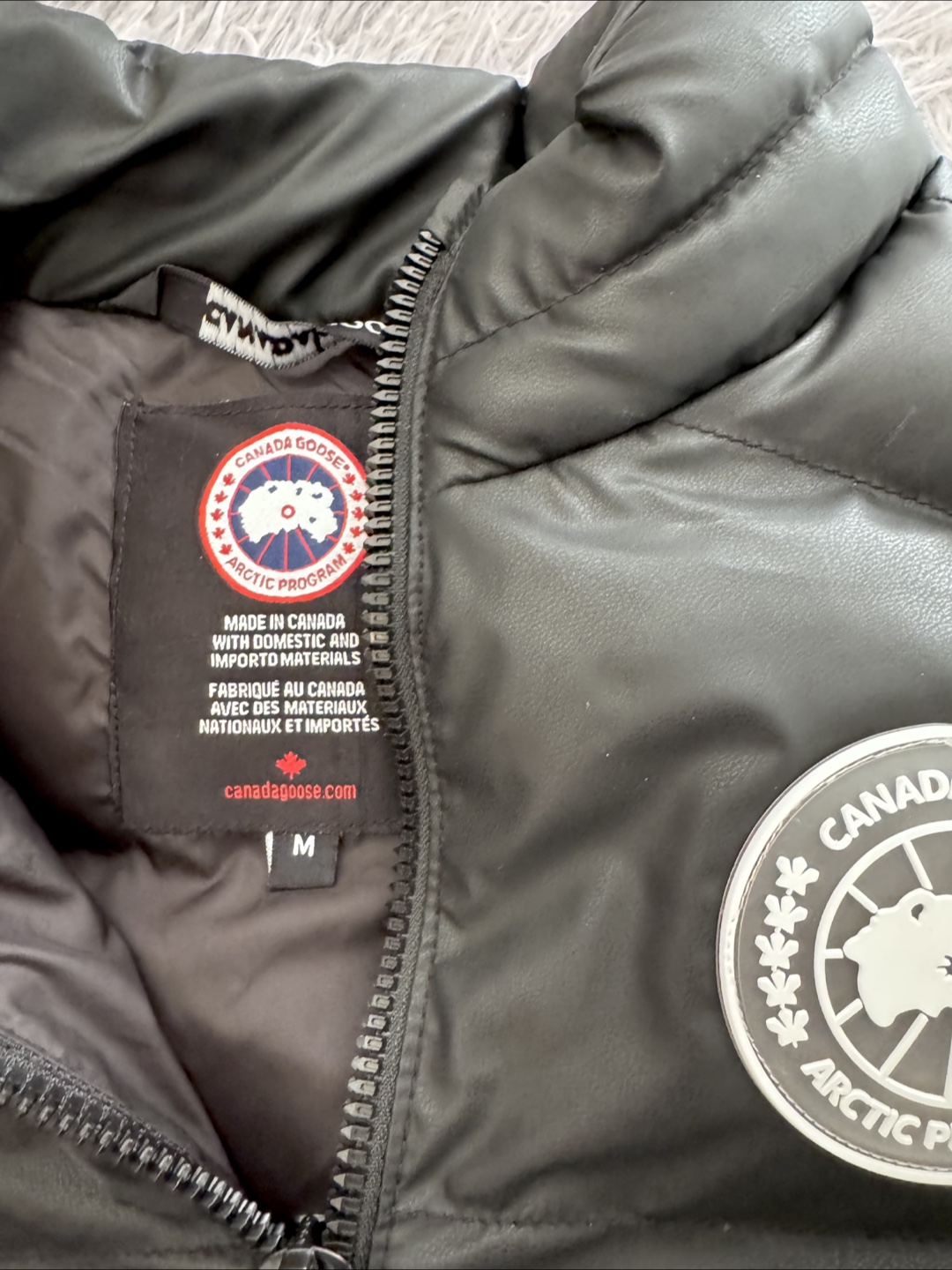 Canada Goose Arctic Program Vest, Size M - photo 3