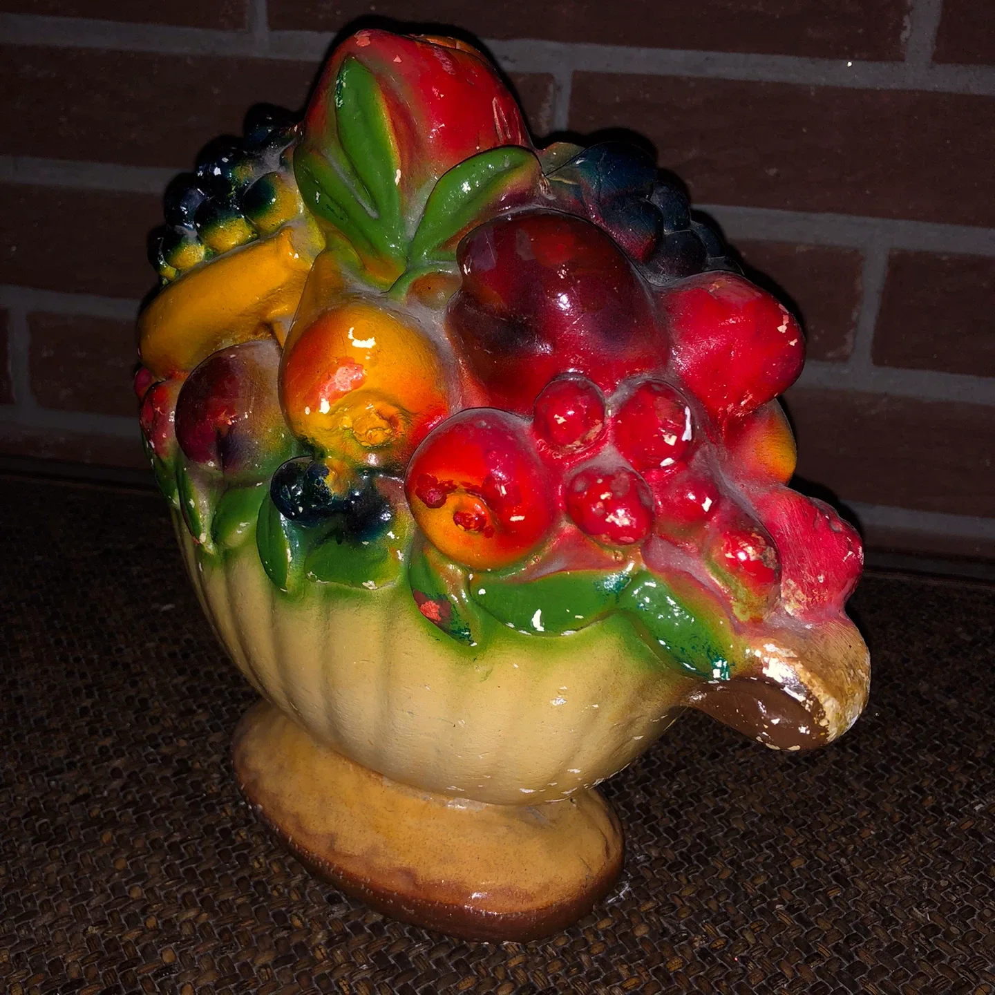 Vintage Chalkware Fruit Basket Ceramic Decor image indicator(3)