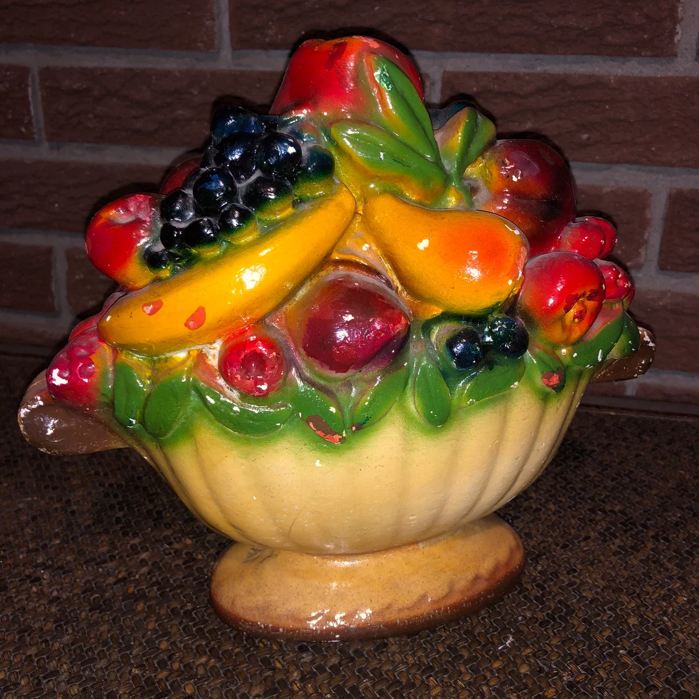 Vintage Chalkware Fruit Basket Ceramic Decor image indicator(4)