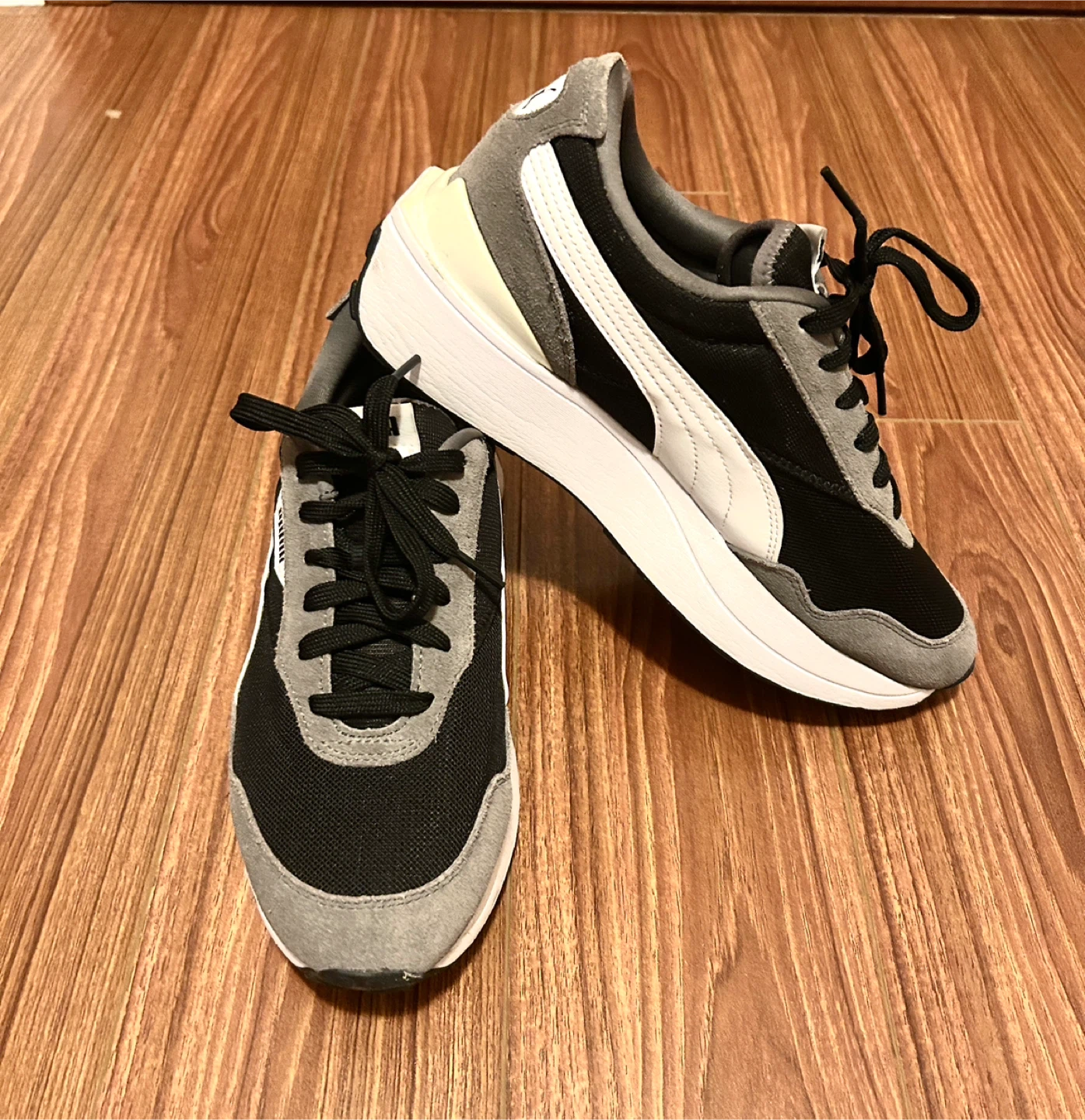 Puma Platform Sneakers - US Women's 9