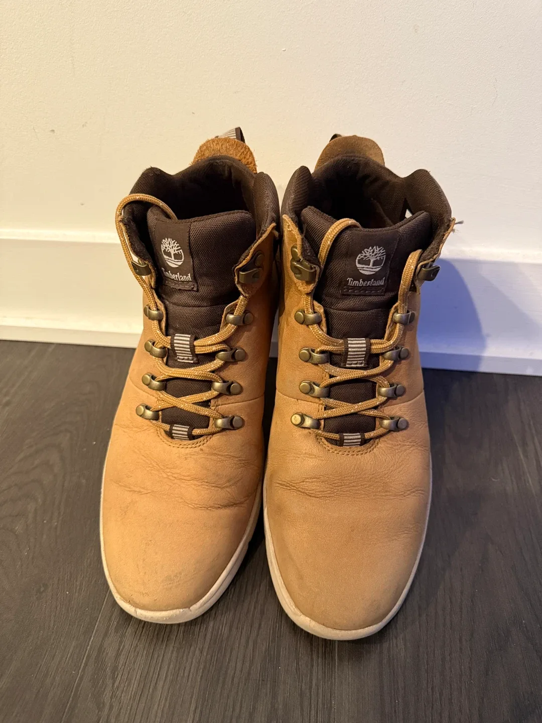 Timberland Leather Boots image indicator(2)