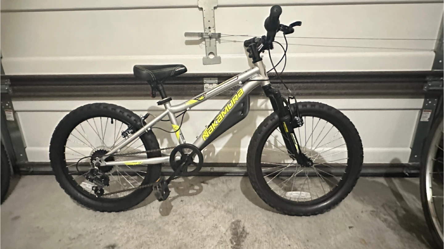 Nakamura 20” Mountain Bike - Silver/Yellow
