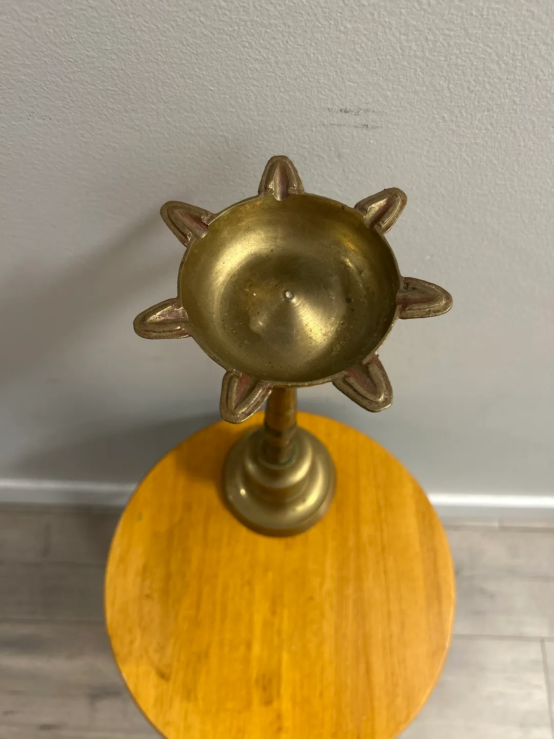 Vintage religious decoration brass image indicator(2)