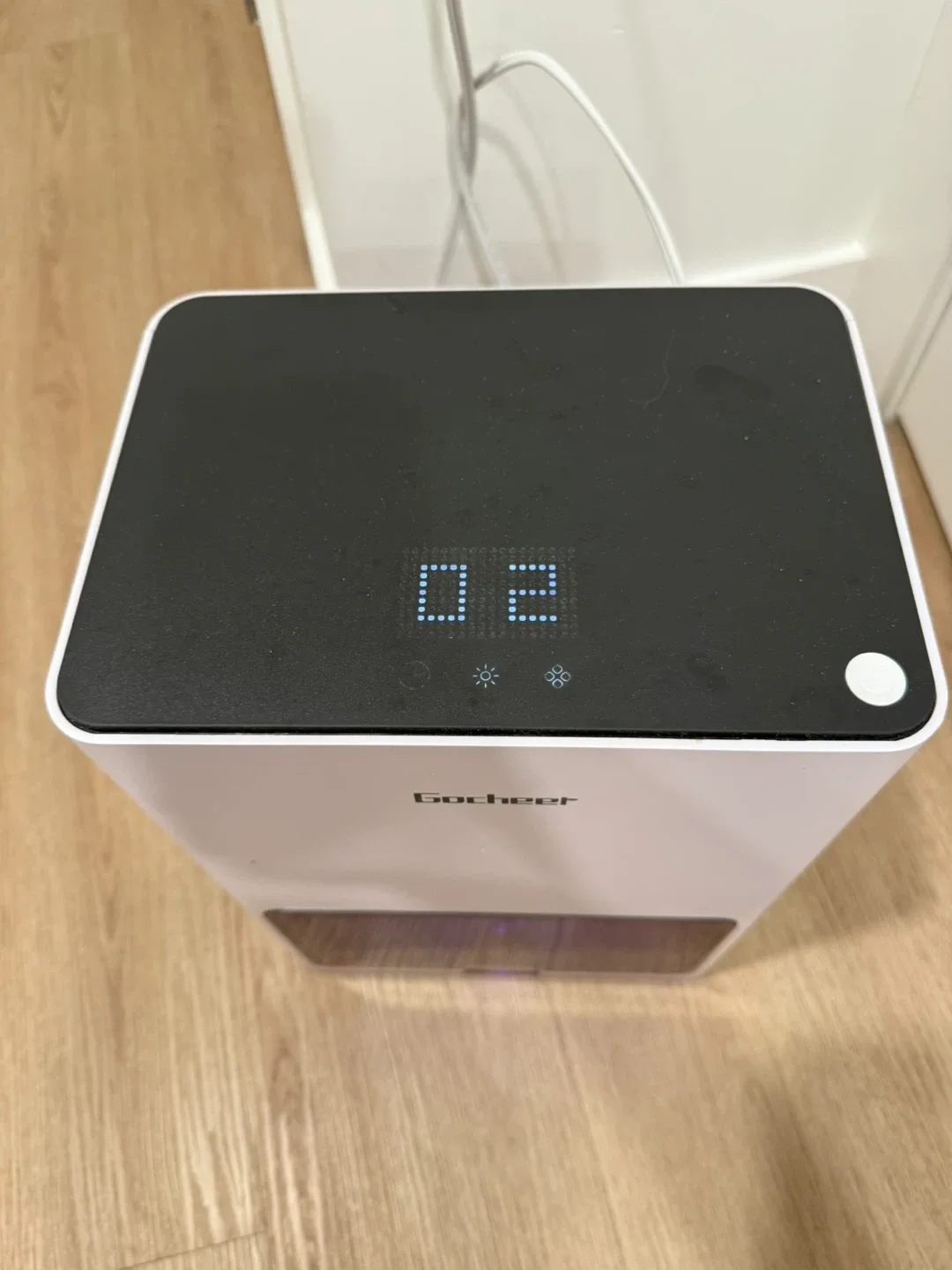 GoCheer 4000ml Dehumidifier - Like New! image indicator(2)