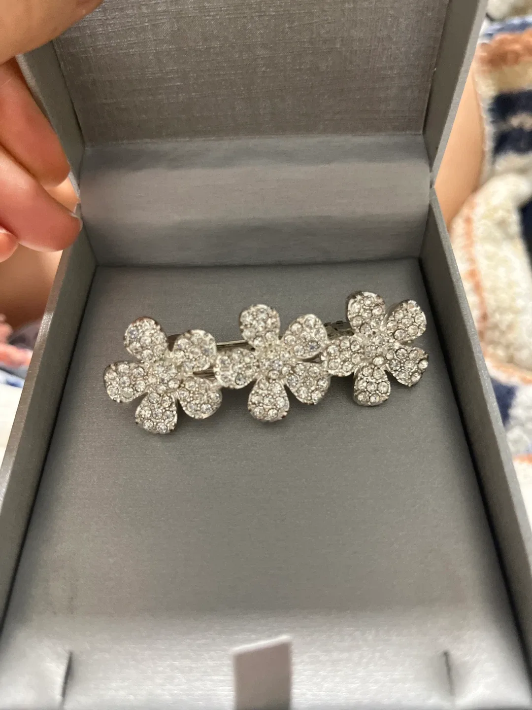 Silver Flower Hair Clip thumbnail