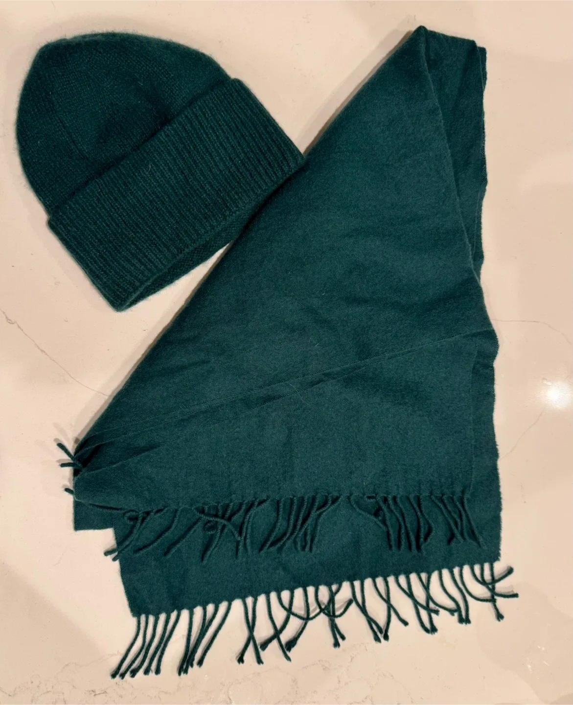 Uniqlo Green Cashmere Scarf and Beanie Set thumbnail