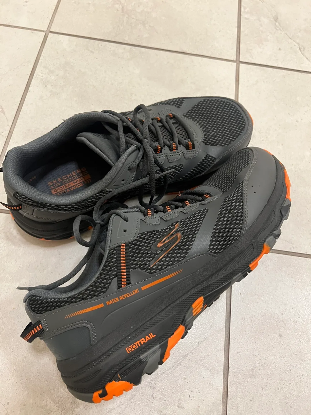 Skechers GOtrail Men's Size 10 thumbnail