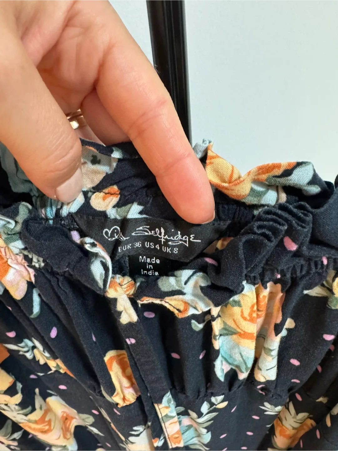 Slit Dress | Size 4 image indicator(5)