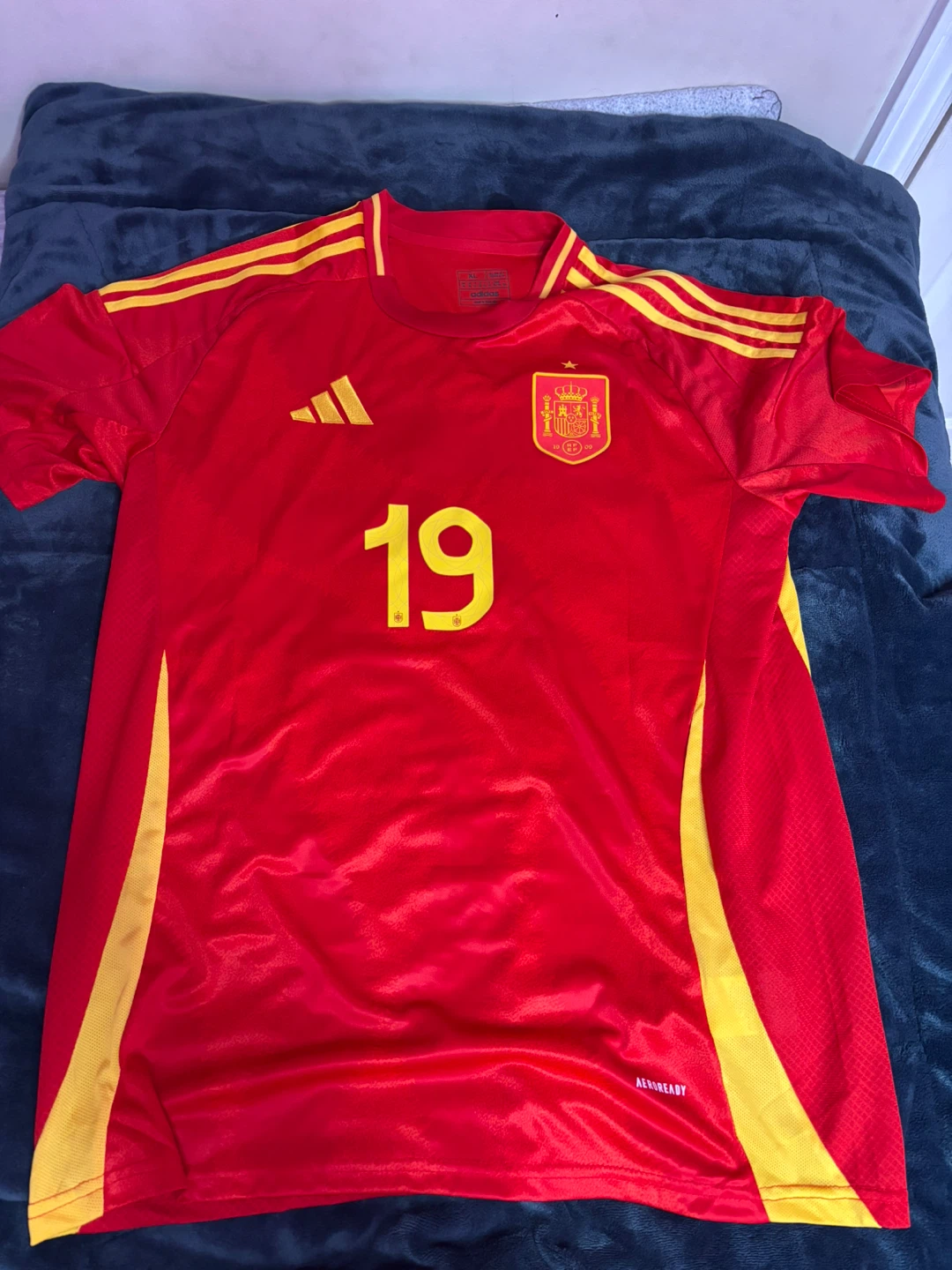 Adidas Spain Lamine Yamal #19 Soccer Jersey - photo 2