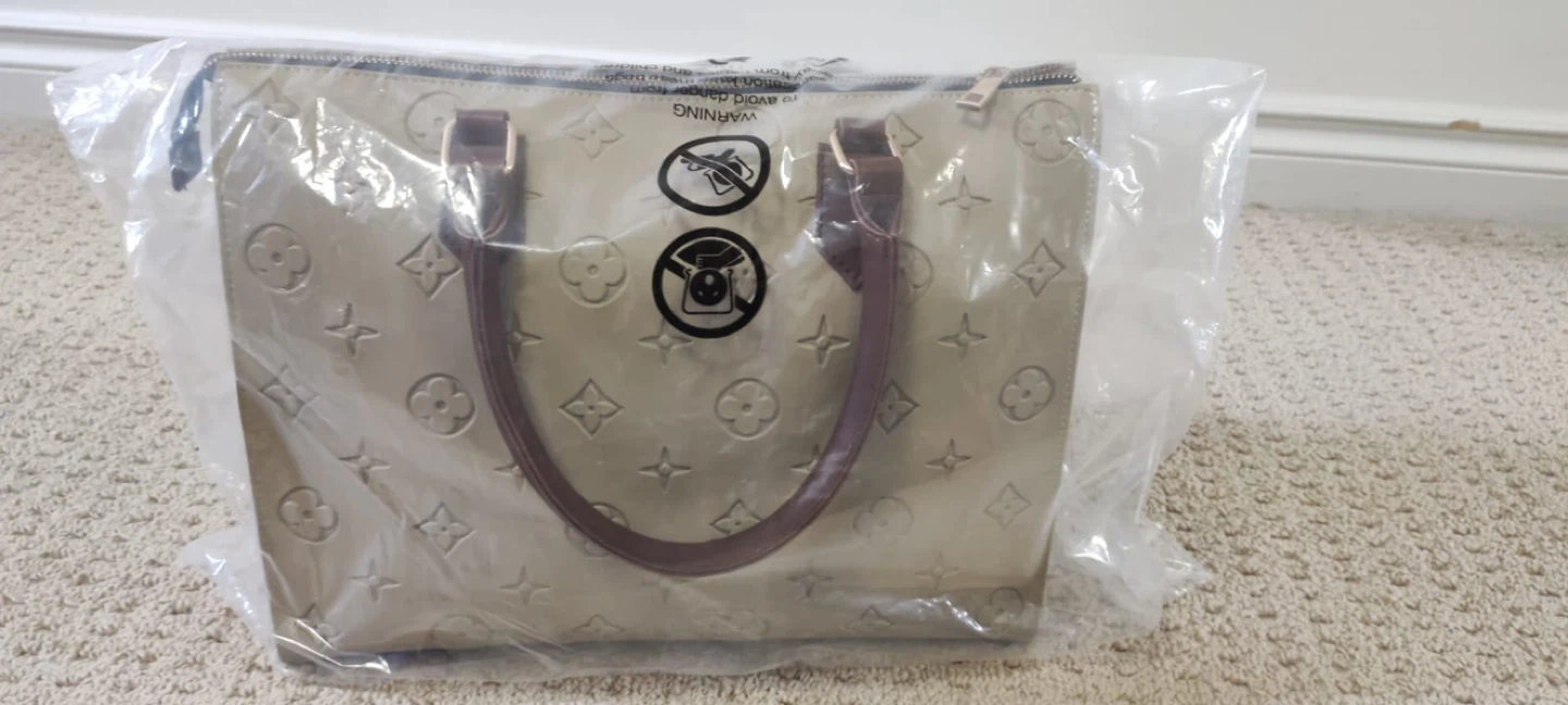 Beige Embossed Pattern Handbag