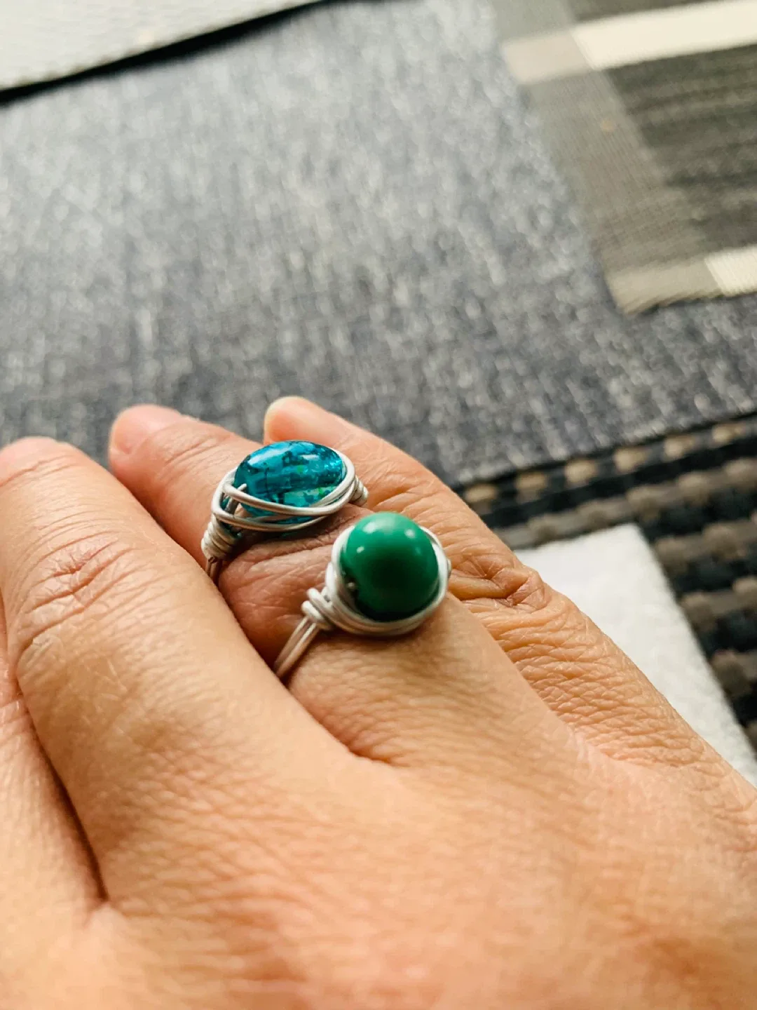 NEW Handcrafted Wired Ring (resin/glass bead) size 7.5 image indicator(6)