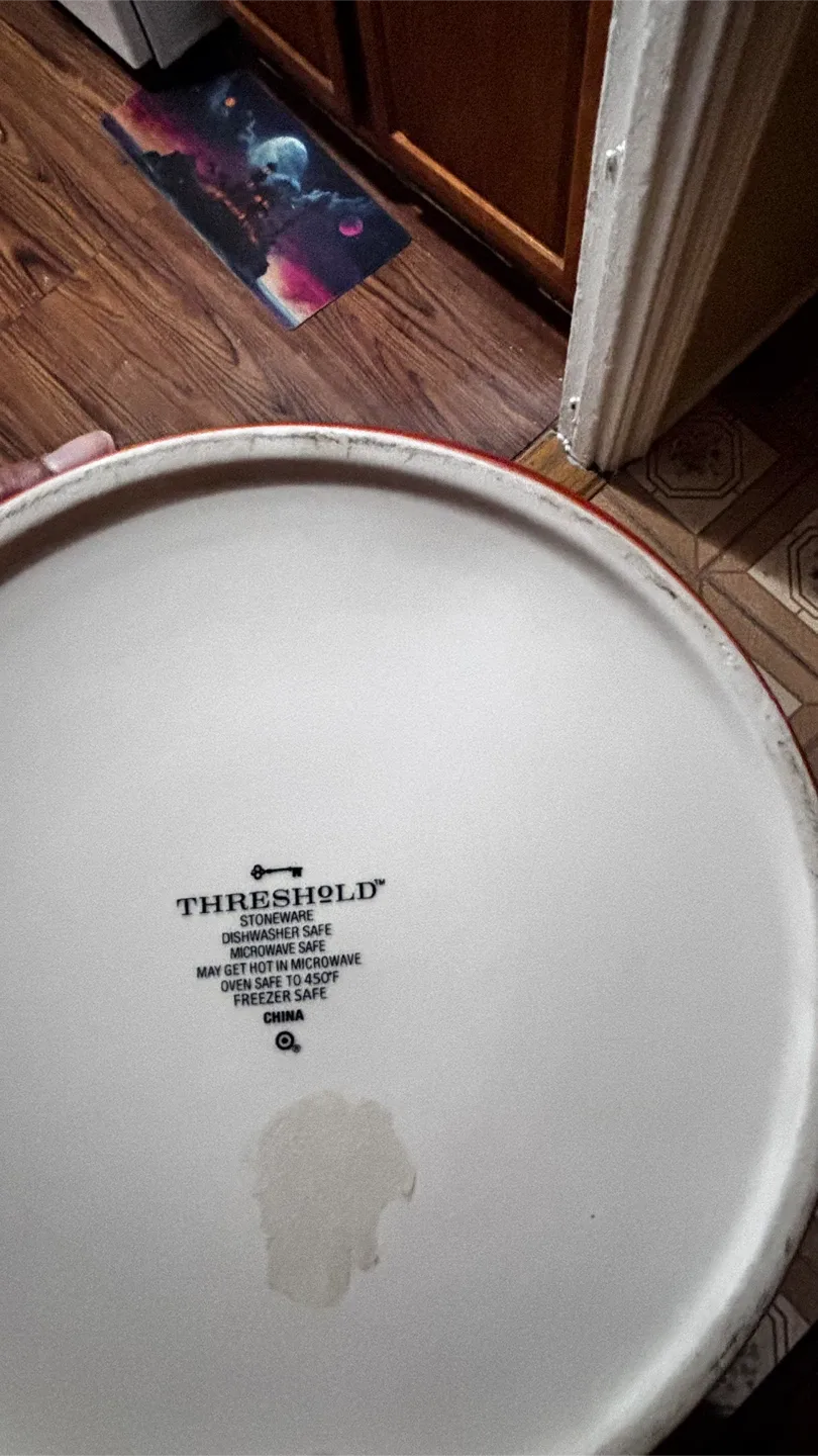 Threshold Stoneware Hot Stuff Dish image indicator(4)