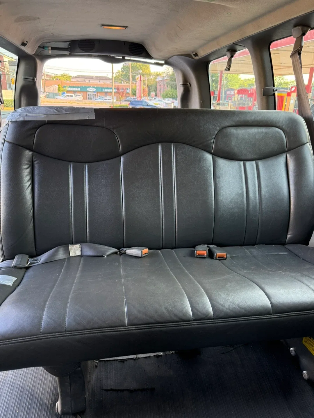 Chevrolet Express Van image indicator(9)