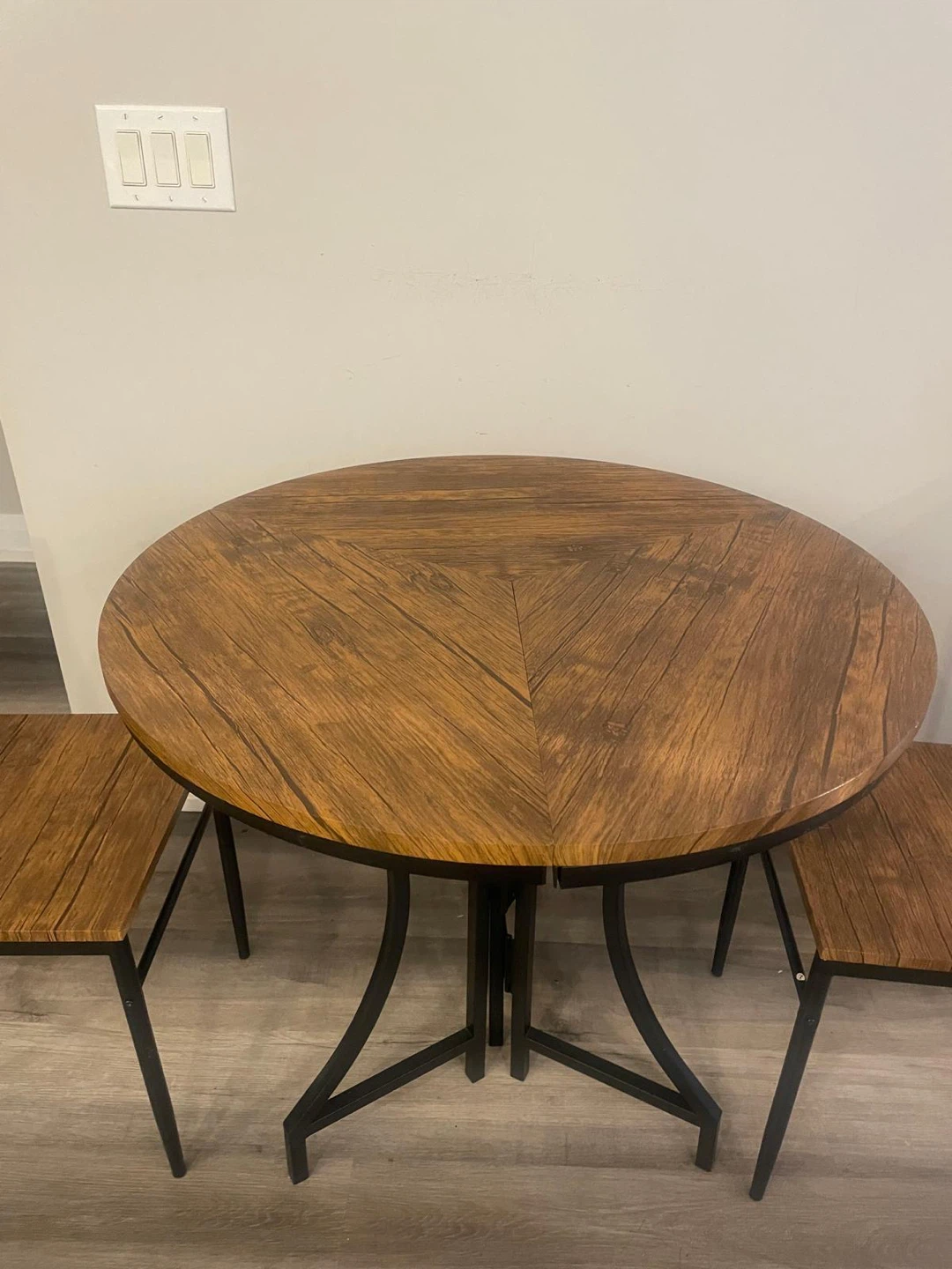Round Dining Table with 2 Chairs - photo 3