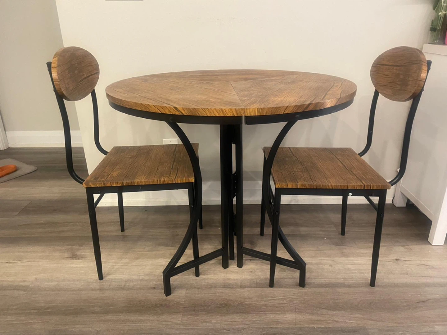 Round Dining Table with 2 Chairs - photo 2