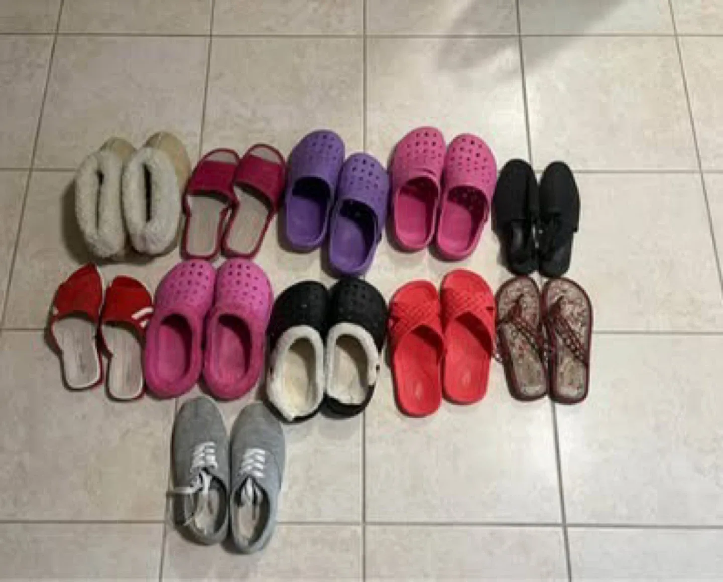 11 pairs of shoes (Like new) (Giving away all for FREE) thumbnail