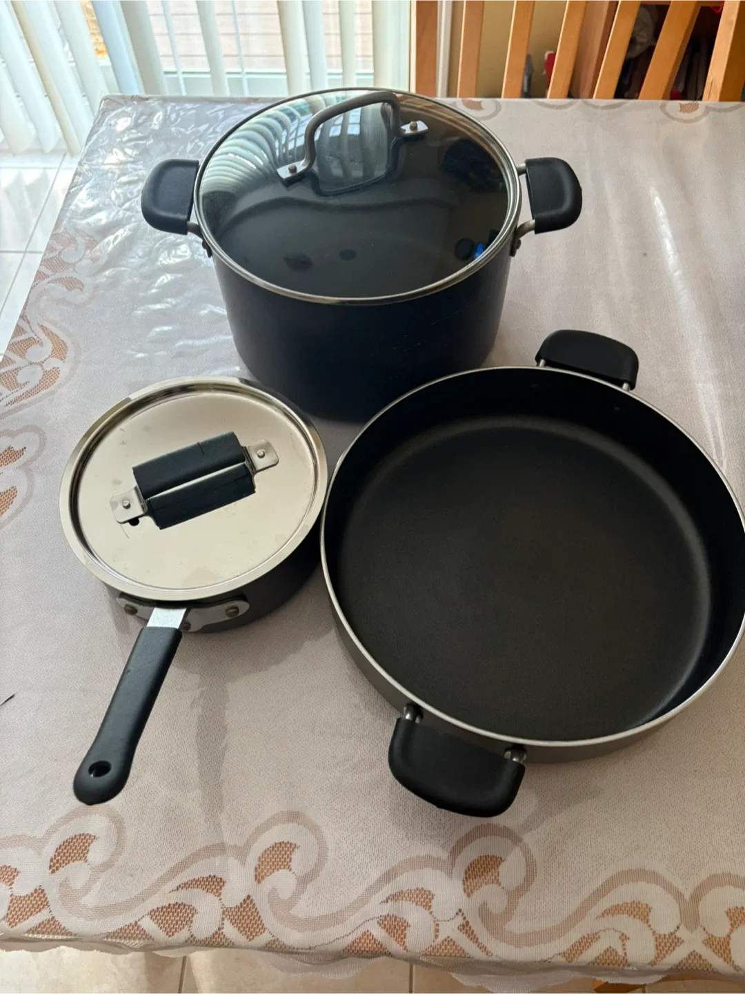 Pan, pot & saucepan (All okay condition) (All  for FREE thumbnail