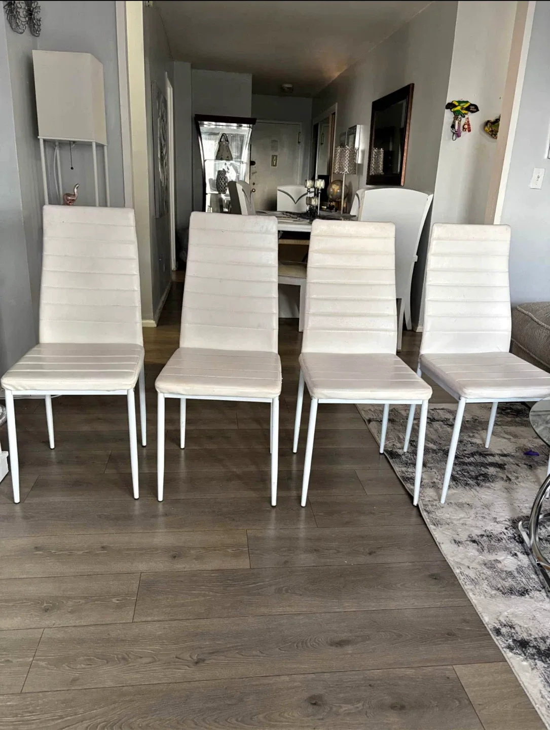 Set of 4 White Dining Chairs image indicator(3)