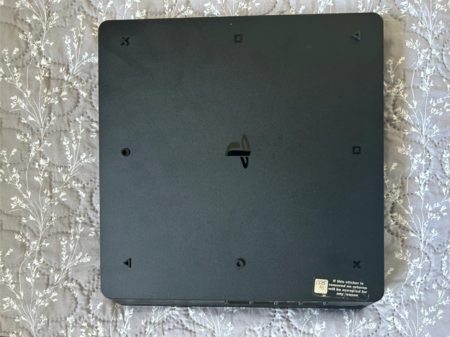 Sony PlayStation 4 (PS4) - photo 3