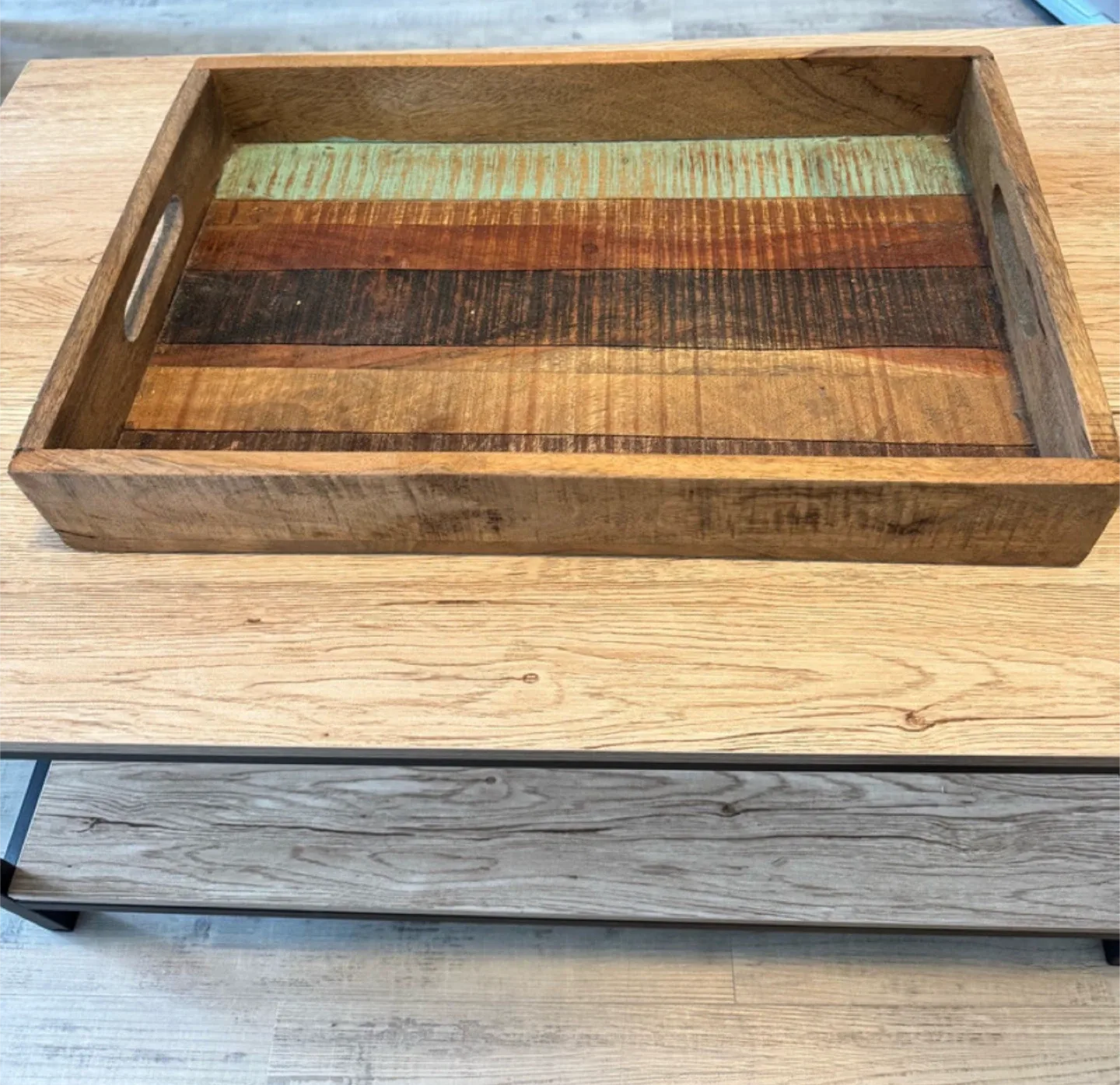 Coffee Table with Wooden Tray image indicator(2)