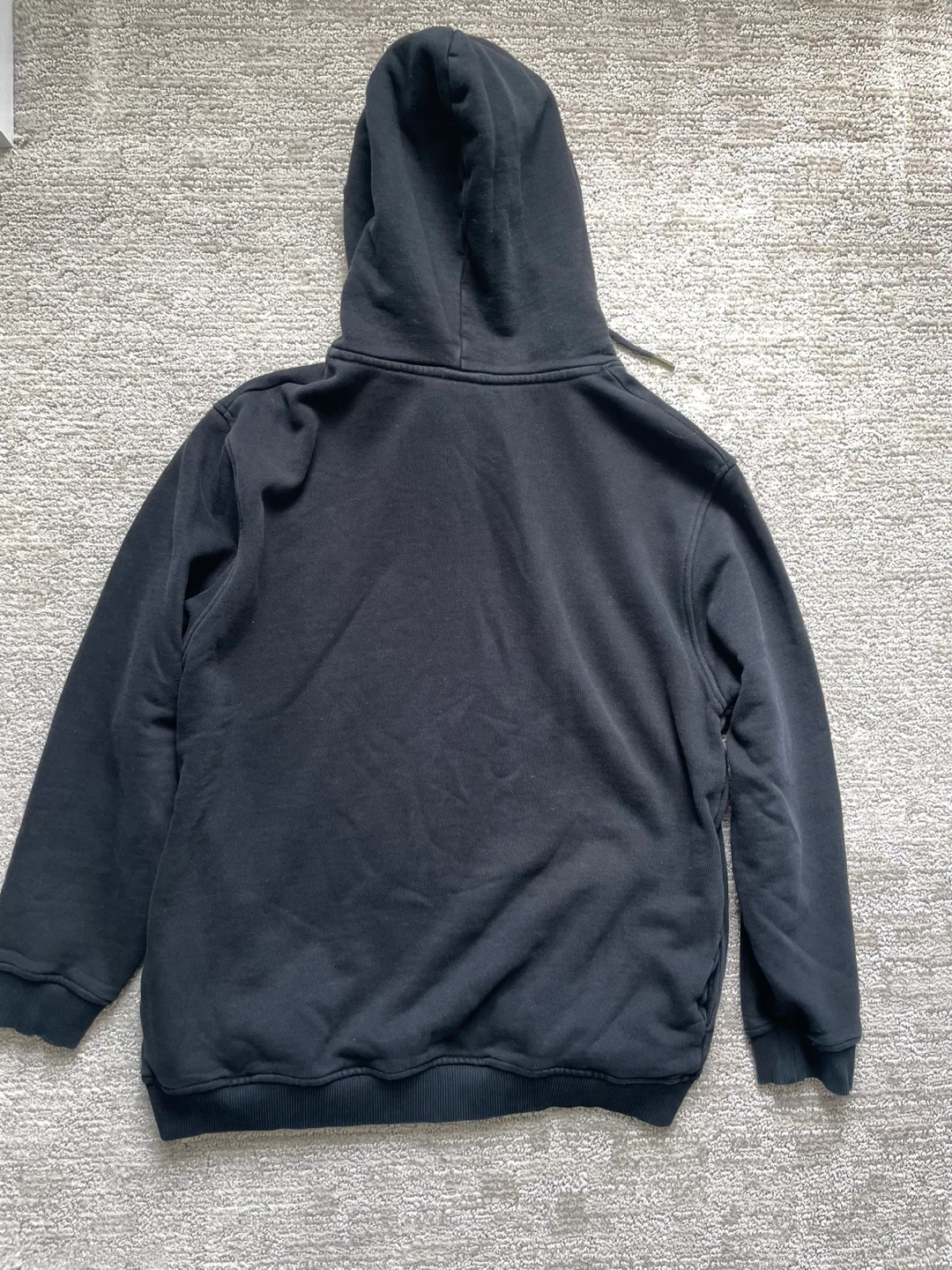 Sacai Black Hoodie with Cat Graphic image indicator(4)