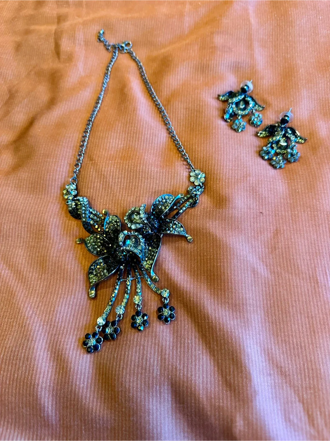 Necklace and Earring Set thumbnail