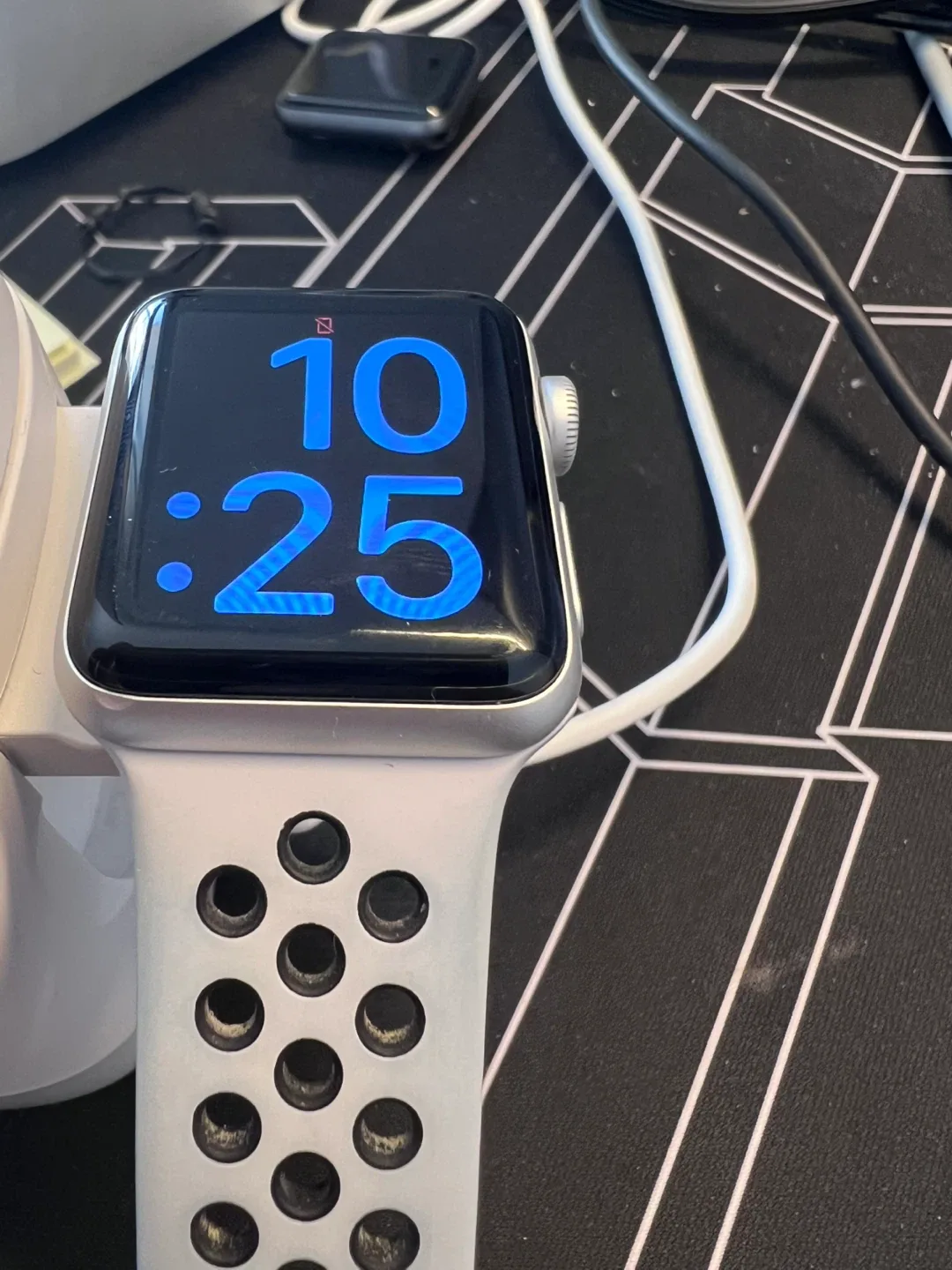 Apple Watch Series 3 Nike+ Edition 38mm image indicator(4)