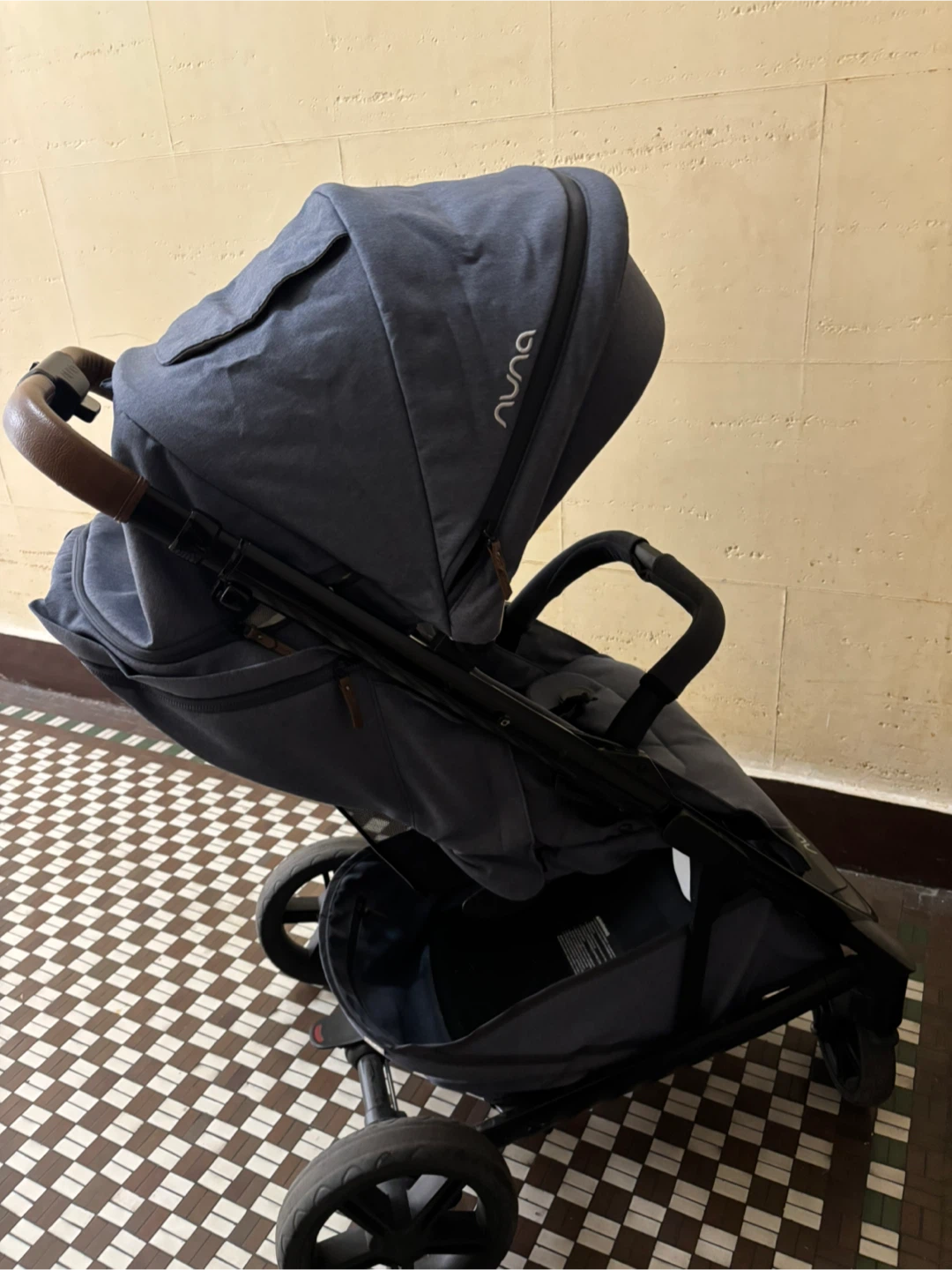 Nuna Mixx Stroller - Great Condition! - photo 2