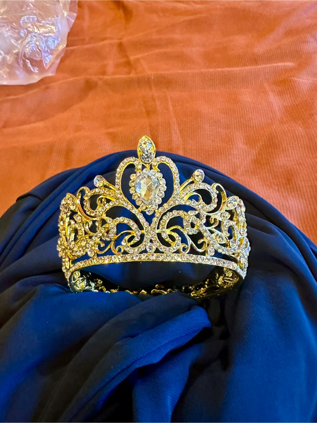 Gold Rhinestone Crown - photo 2