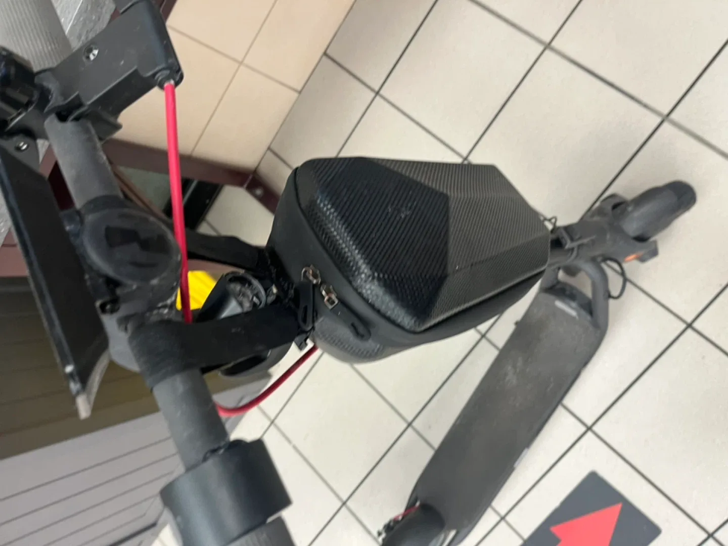 NAVEE v40 - i Electric Scooter image indicator(4)