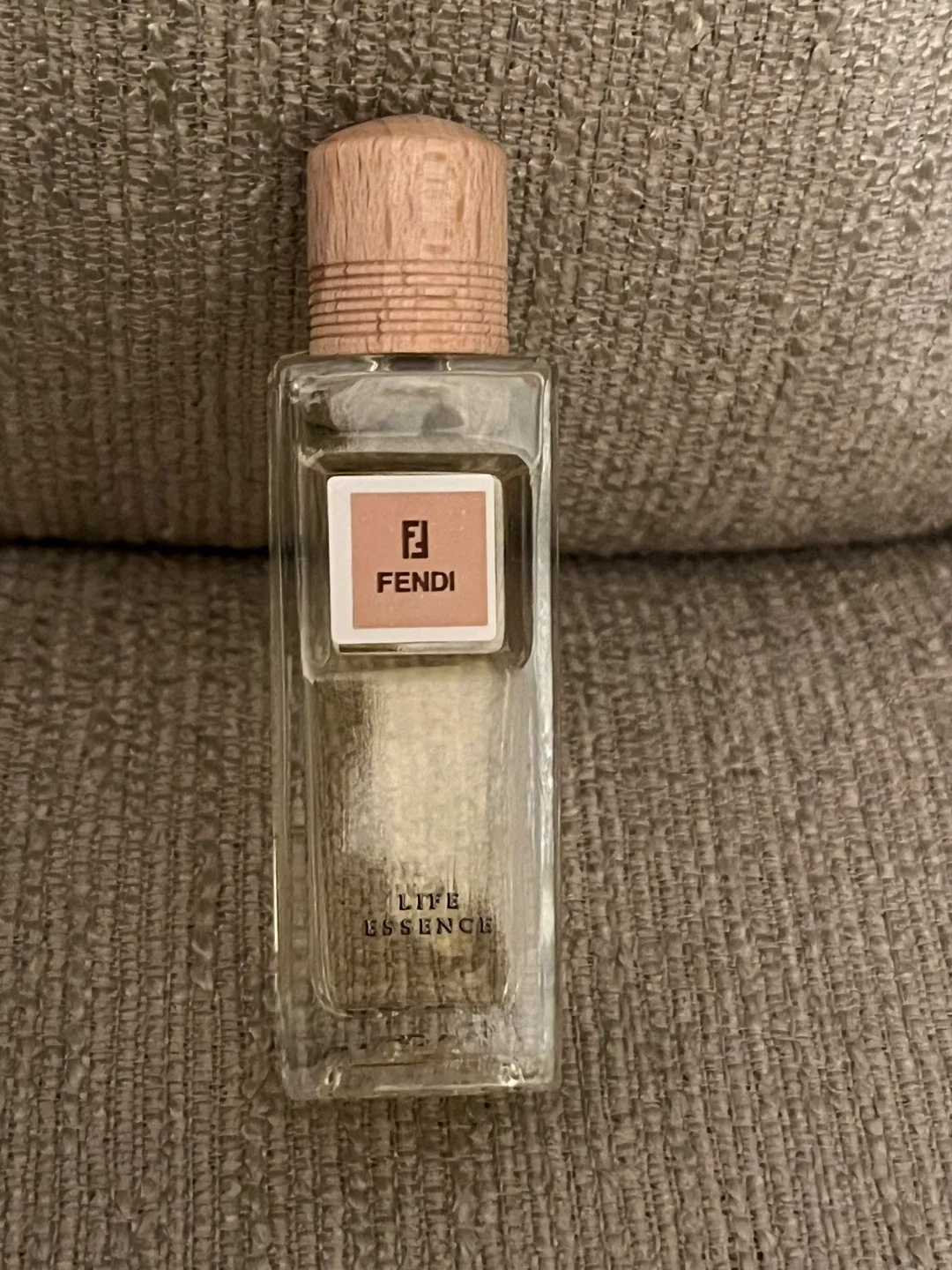 Fendi Life Essence Eau de Toilette 10 ml Bottle image indicator(7)