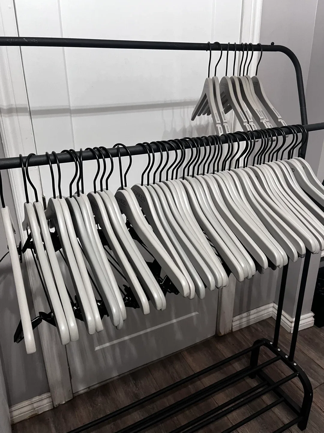 Wooden Clothes Hangers thumbnail