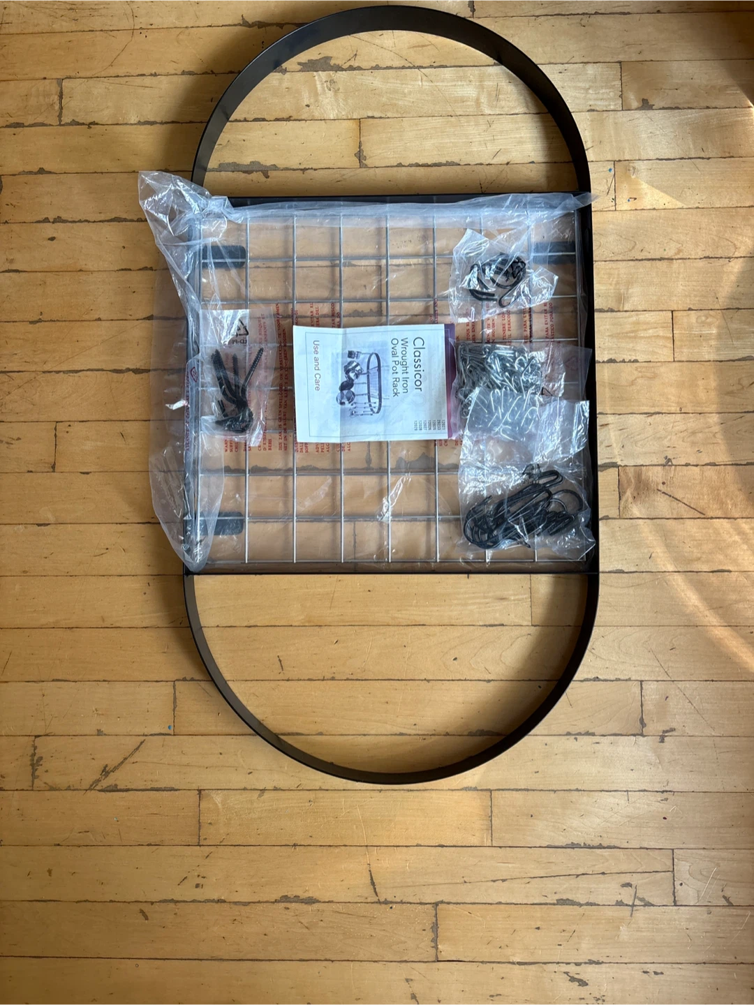 Hanging Oval pot rack