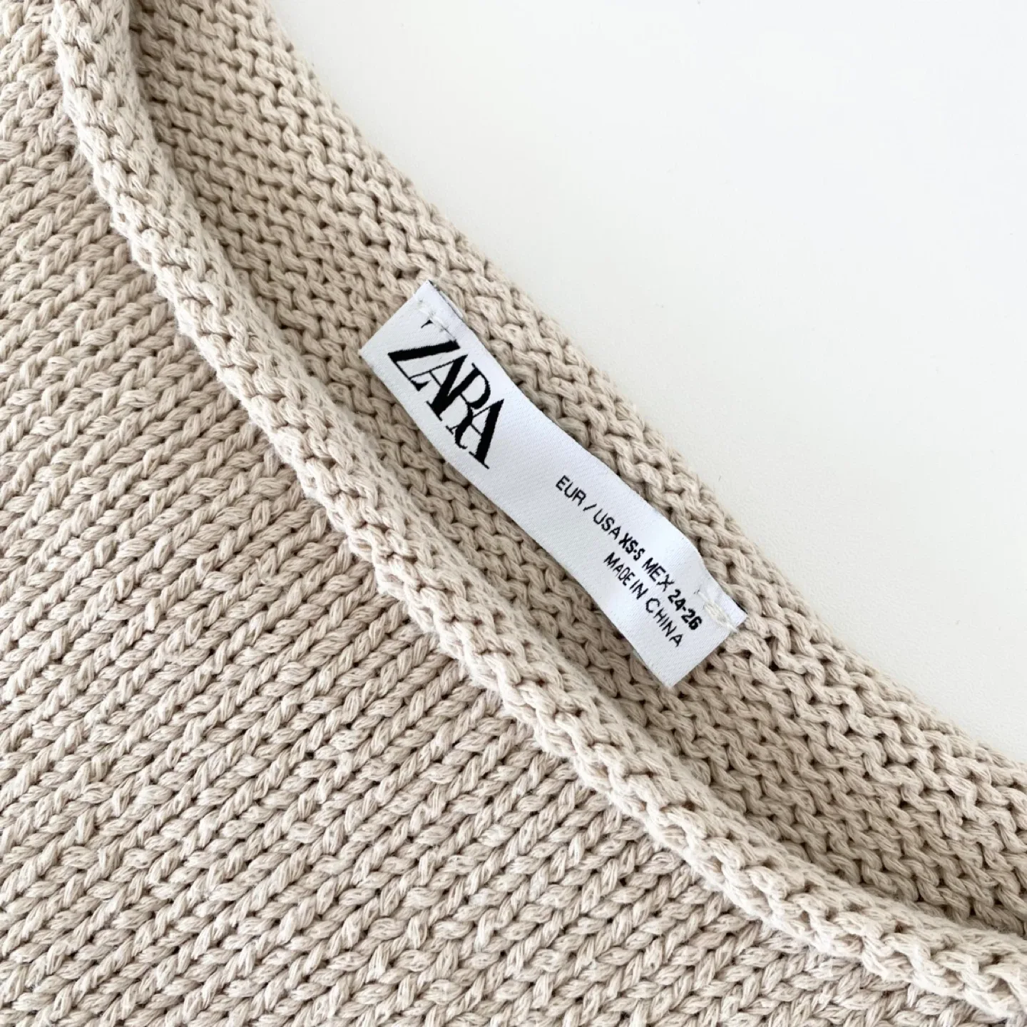 Zara Oversized Rolled Edge Sweater image indicator(9)